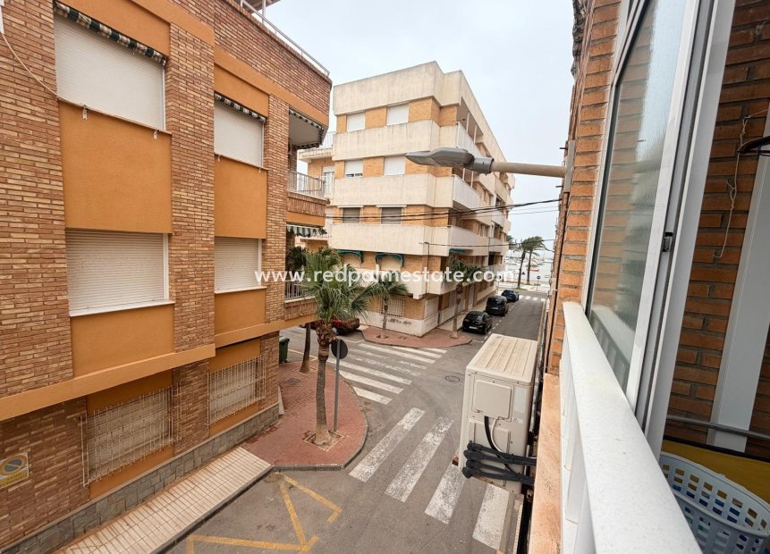 Reventa - Apartamento -
Los Alczares - Playa La Concha