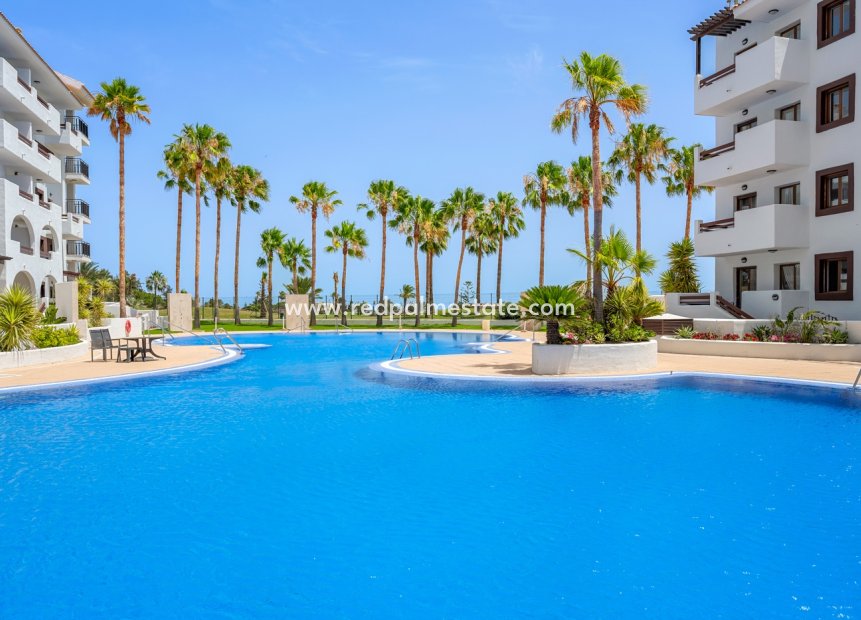 Reventa - Apartamento -
Los Alczares - Serena Golf