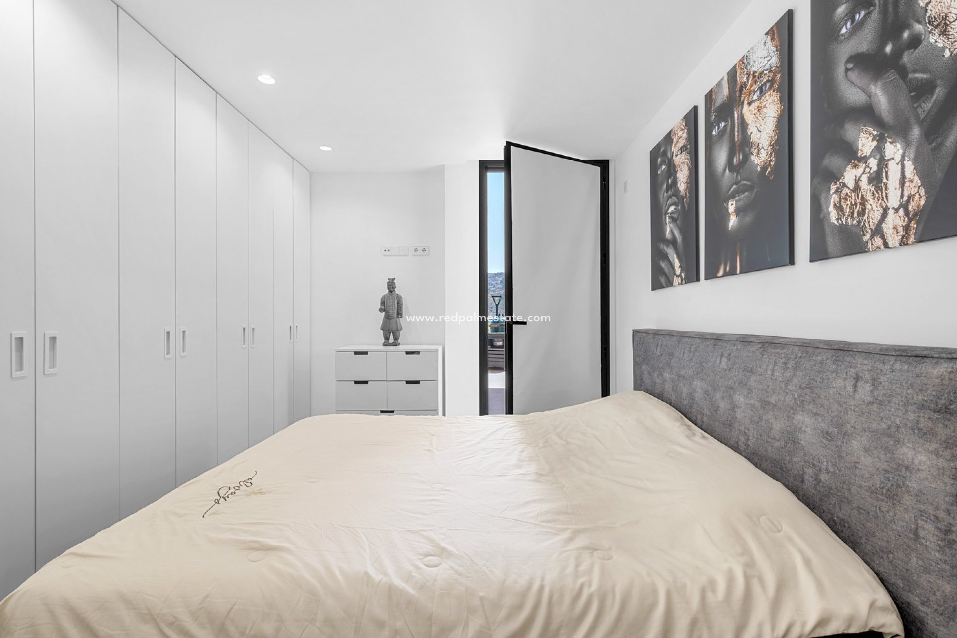 Reventa - Apartamento -
Monforte del Cid - Inland