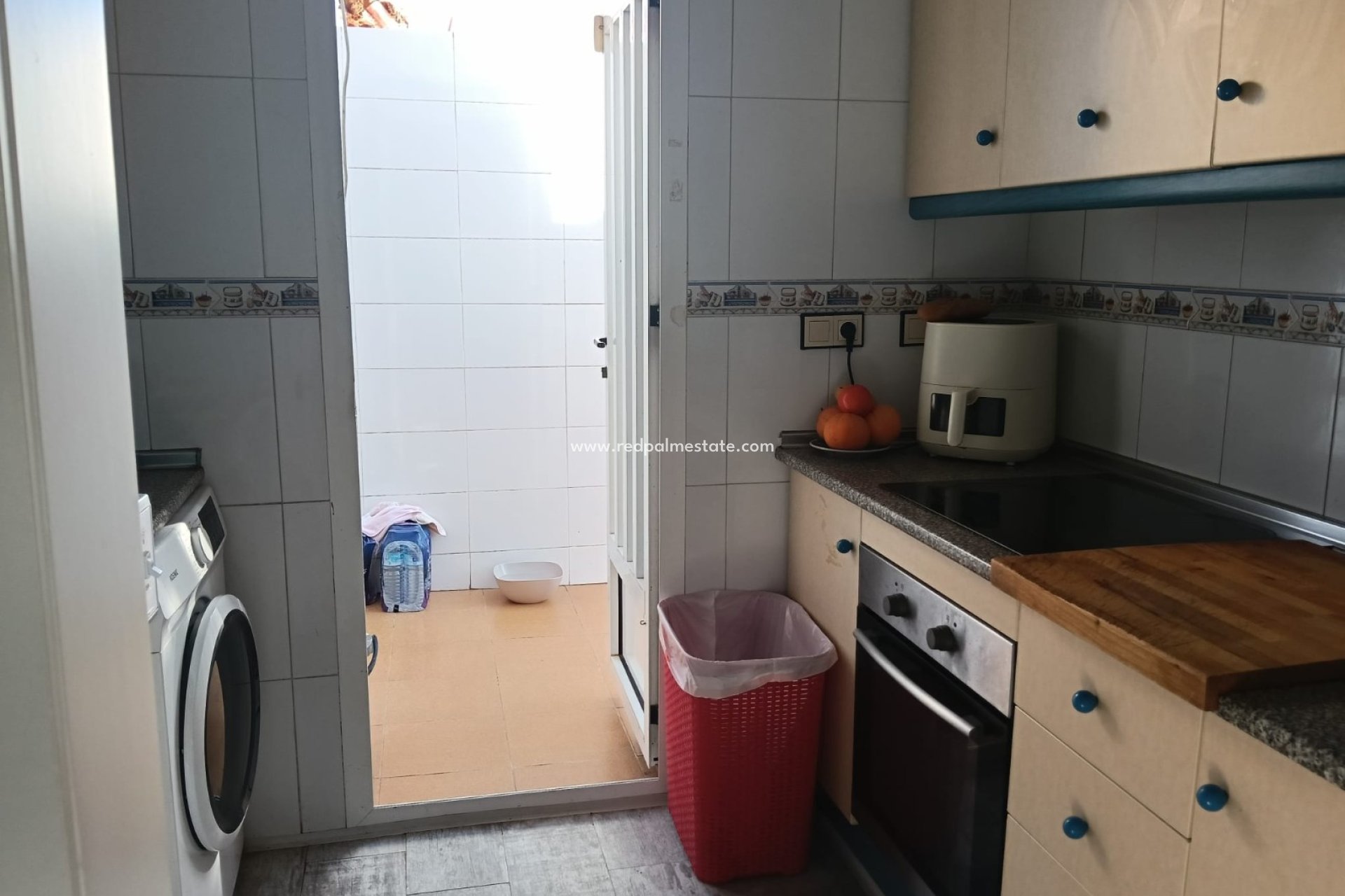Reventa - Apartamento -
Montesinos - La Herada