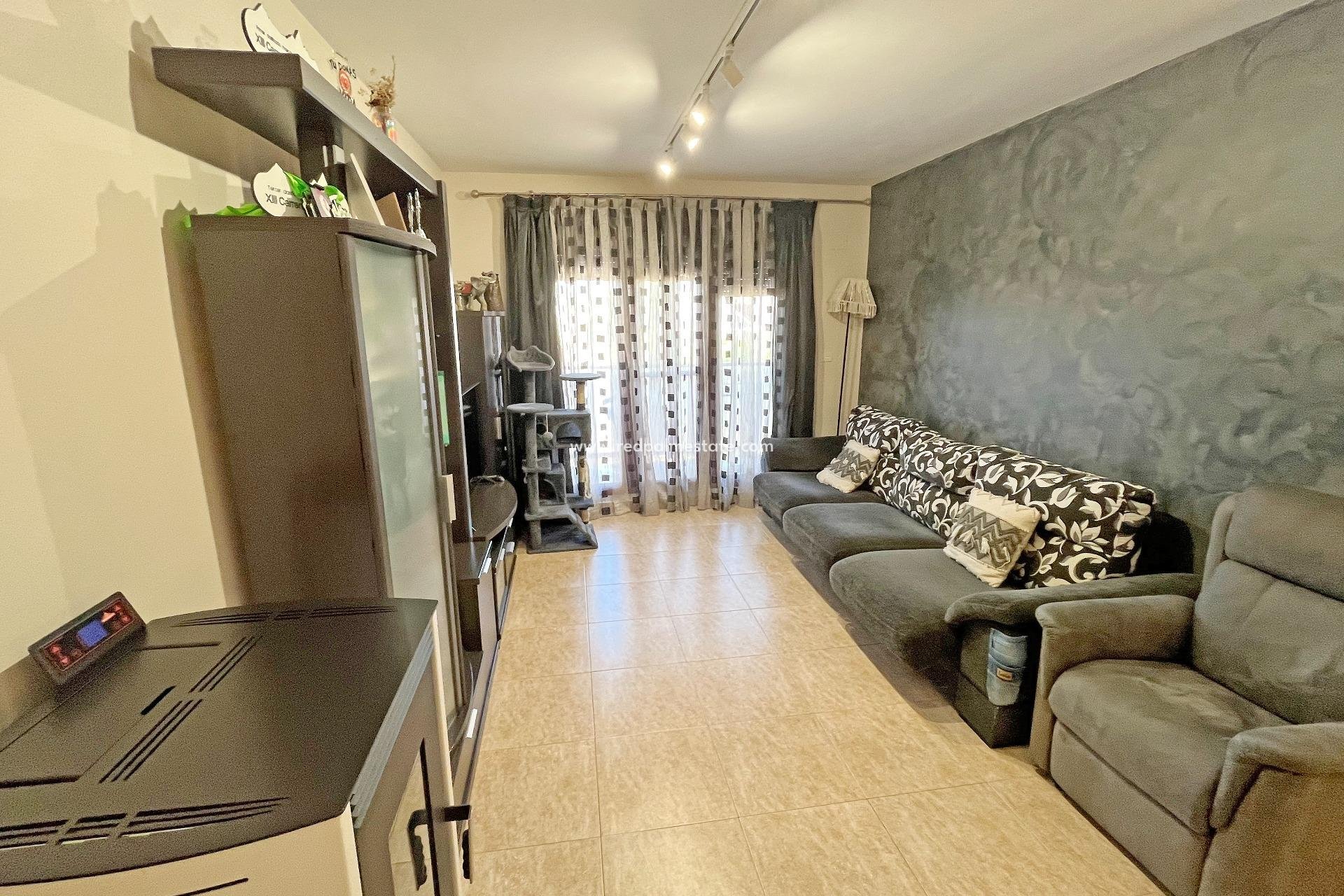 Reventa - Apartamento -
Novelda - Barrio San Roque