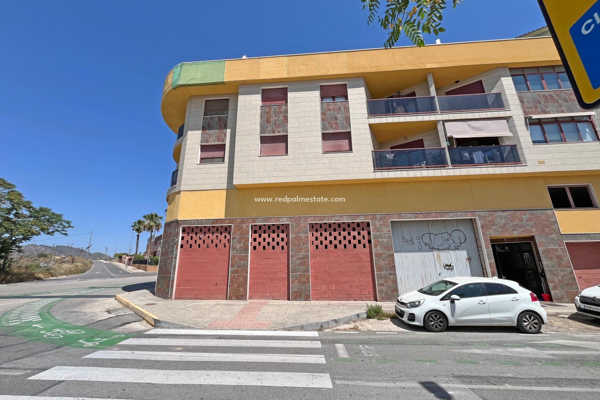 Reventa - Apartamento -
Novelda - Barrio San Roque
