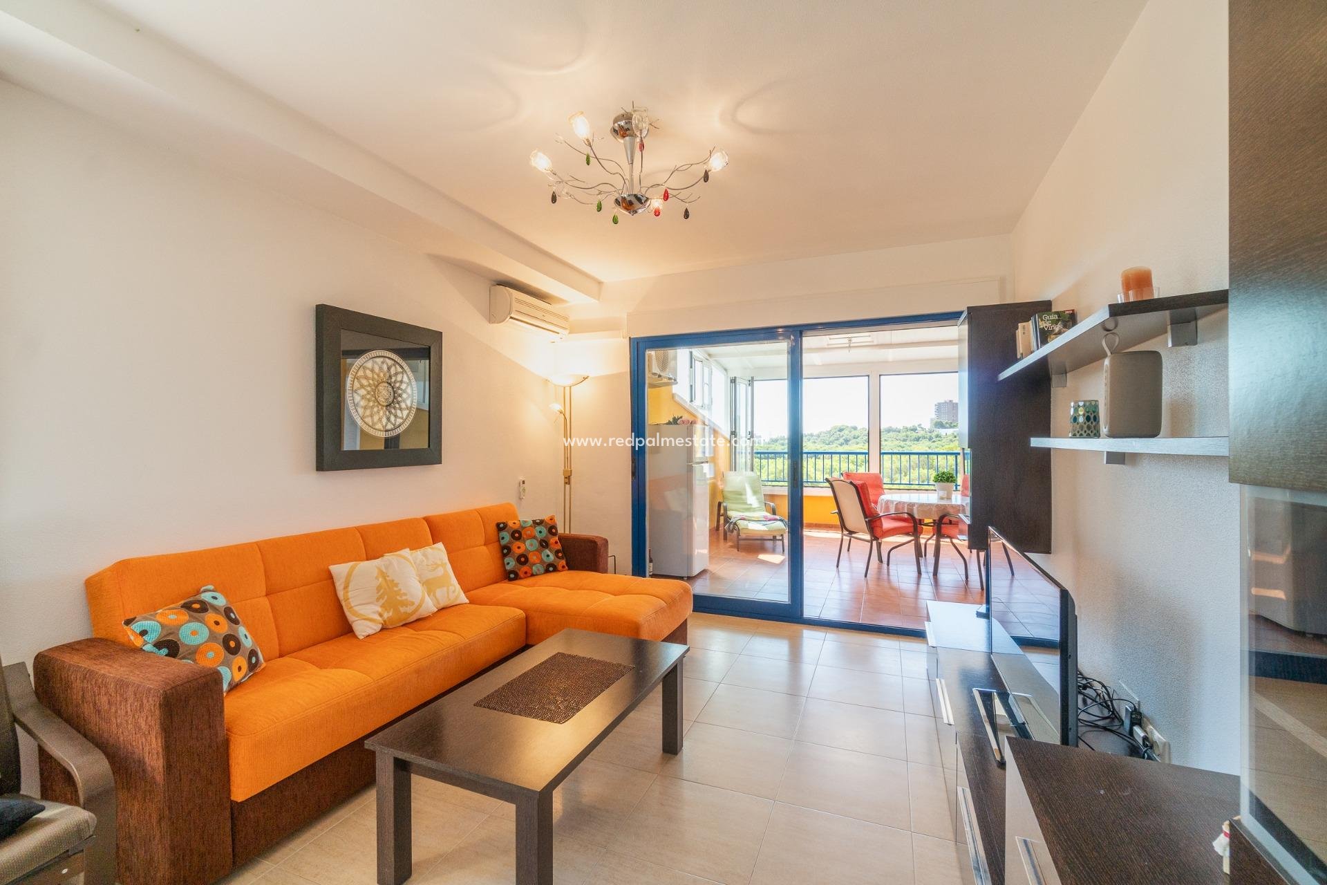 Reventa - Apartamento -
Orihuela Costa - Altos de Campoamor