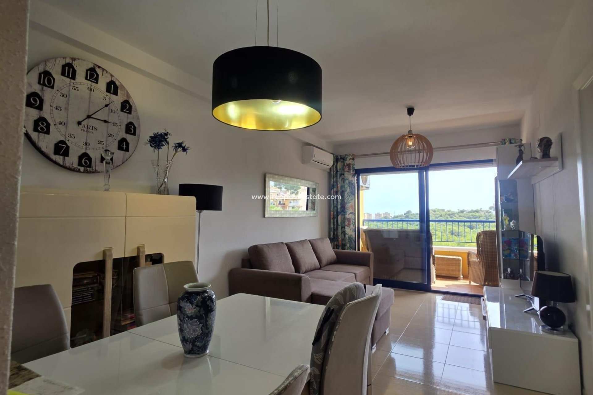 Reventa - Apartamento -
Orihuela Costa - Altos de Campoamor