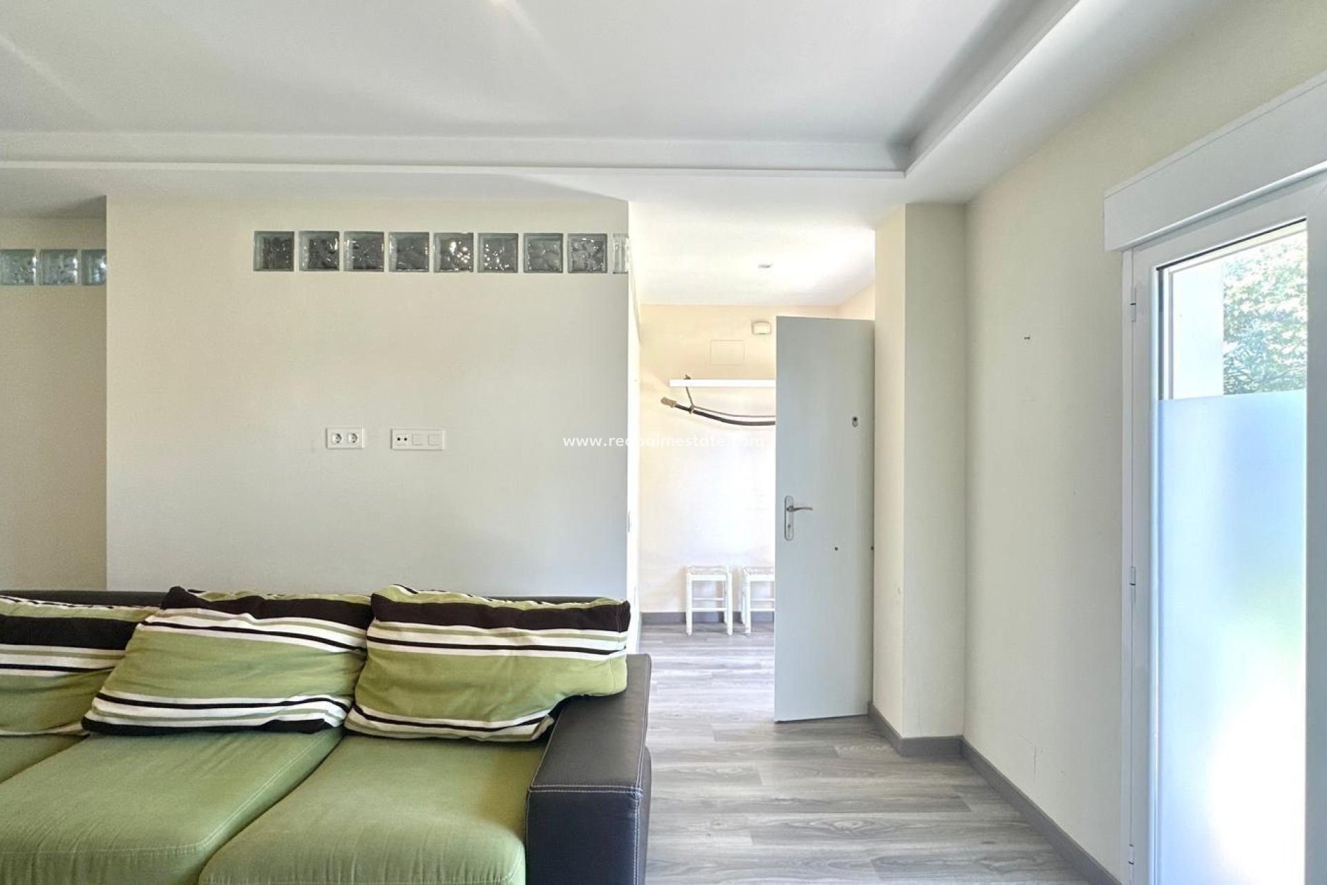 Reventa - Apartamento -
Orihuela Costa - Altos de Campoamor