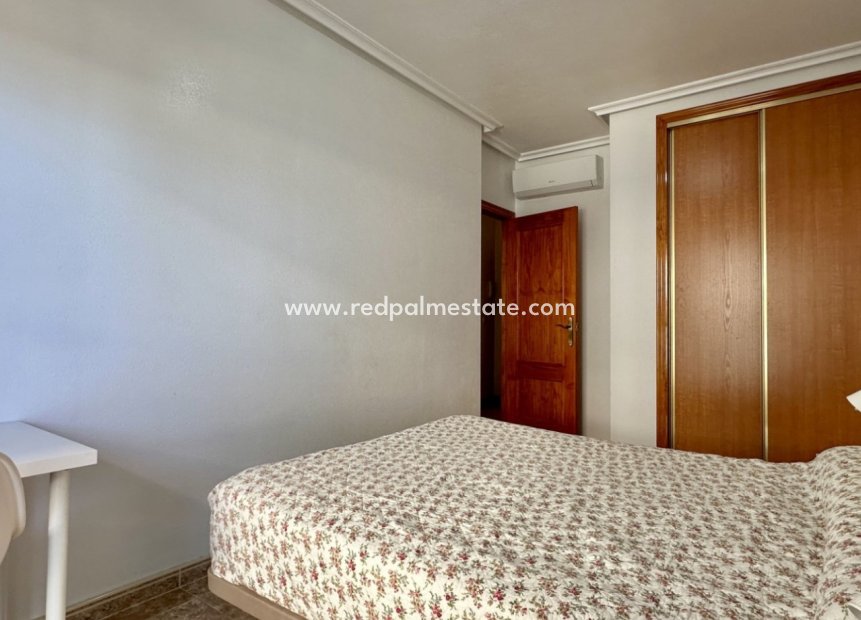 Reventa - Apartamento -
Orihuela Costa - Cabo Roig