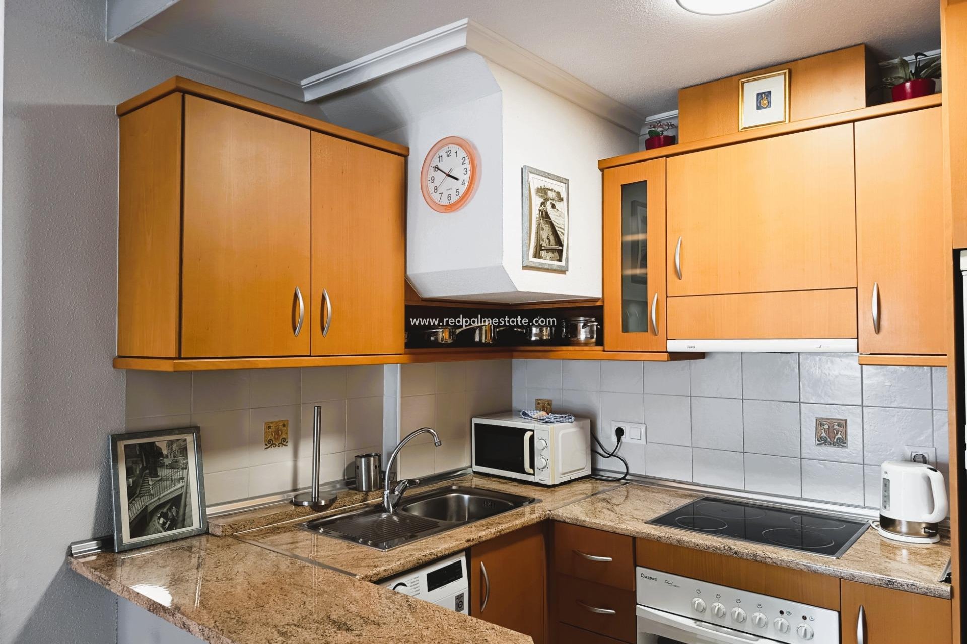 Reventa - Apartamento -
Orihuela Costa - Cabo Roig