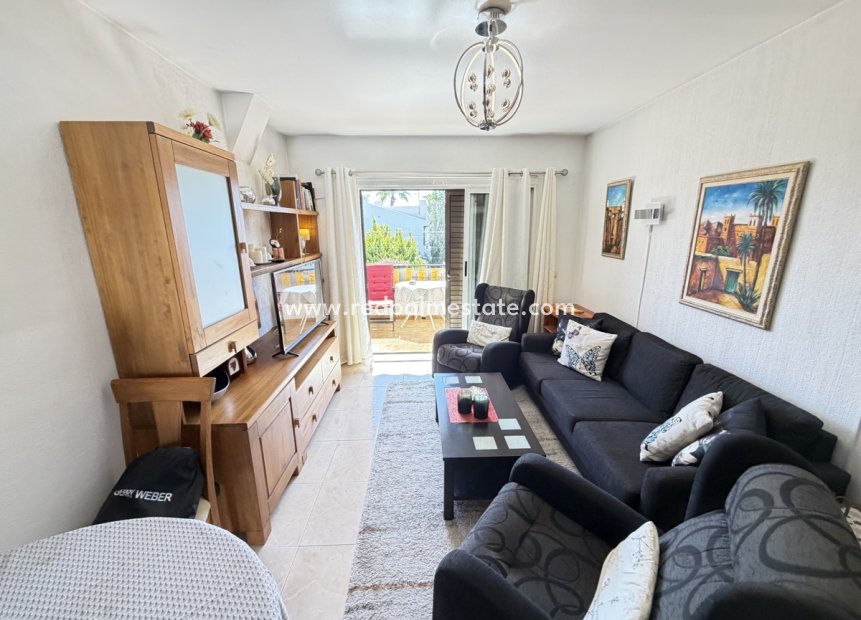 Reventa - Apartamento -
Orihuela Costa - Cabo Roig