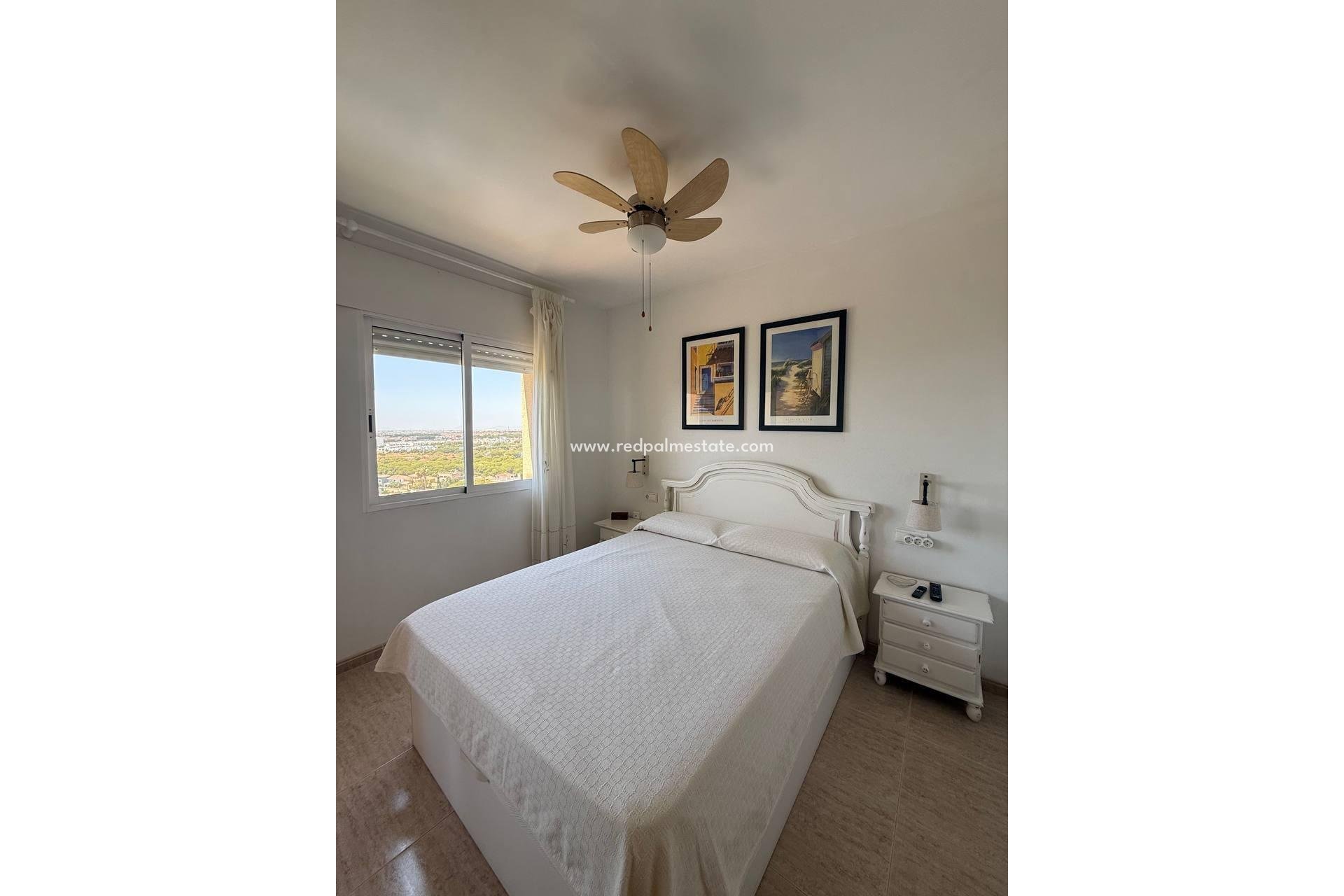 Reventa - Apartamento -
Orihuela Costa - Campoamor
