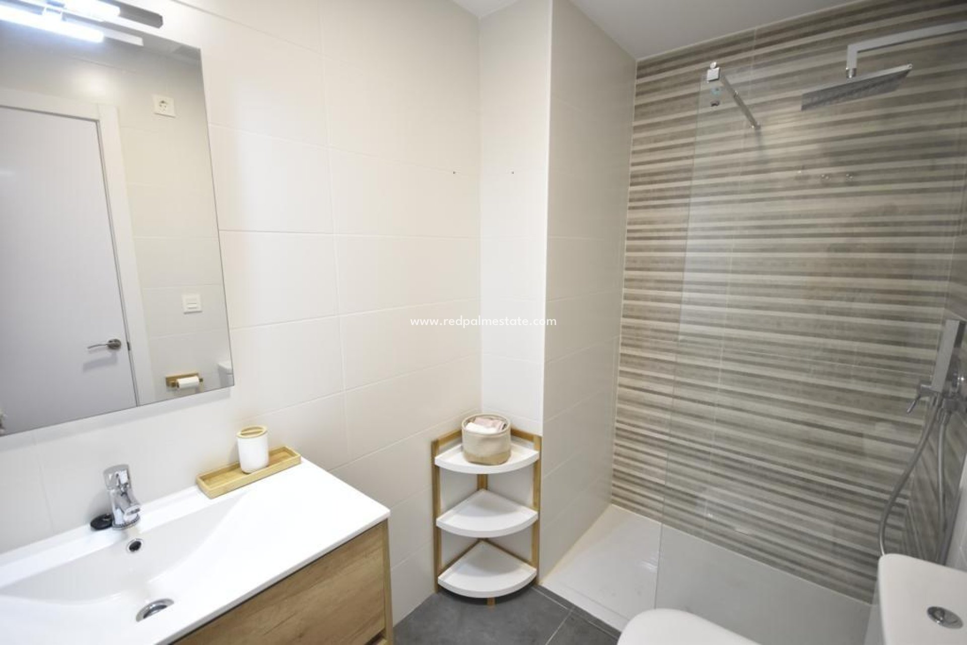 Reventa - Apartamento -
Orihuela Costa - Campoamor