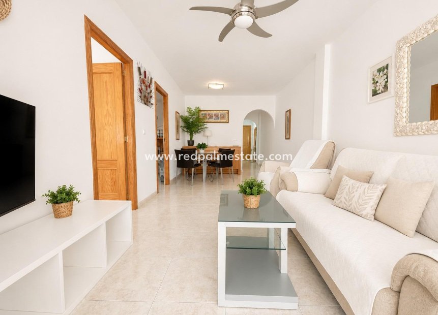 Reventa - Apartamento -
Orihuela Costa - Campoamor