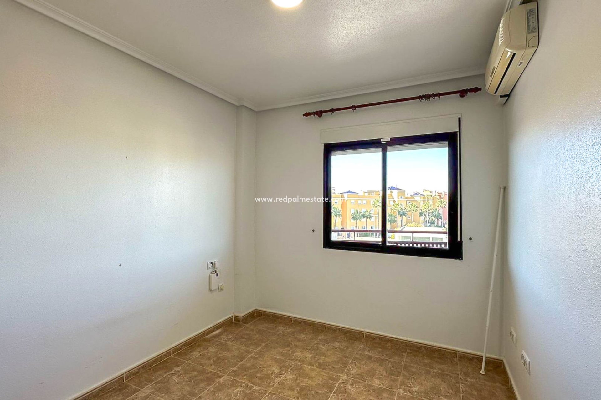 Reventa - Apartamento -
Orihuela Costa - Campoamor