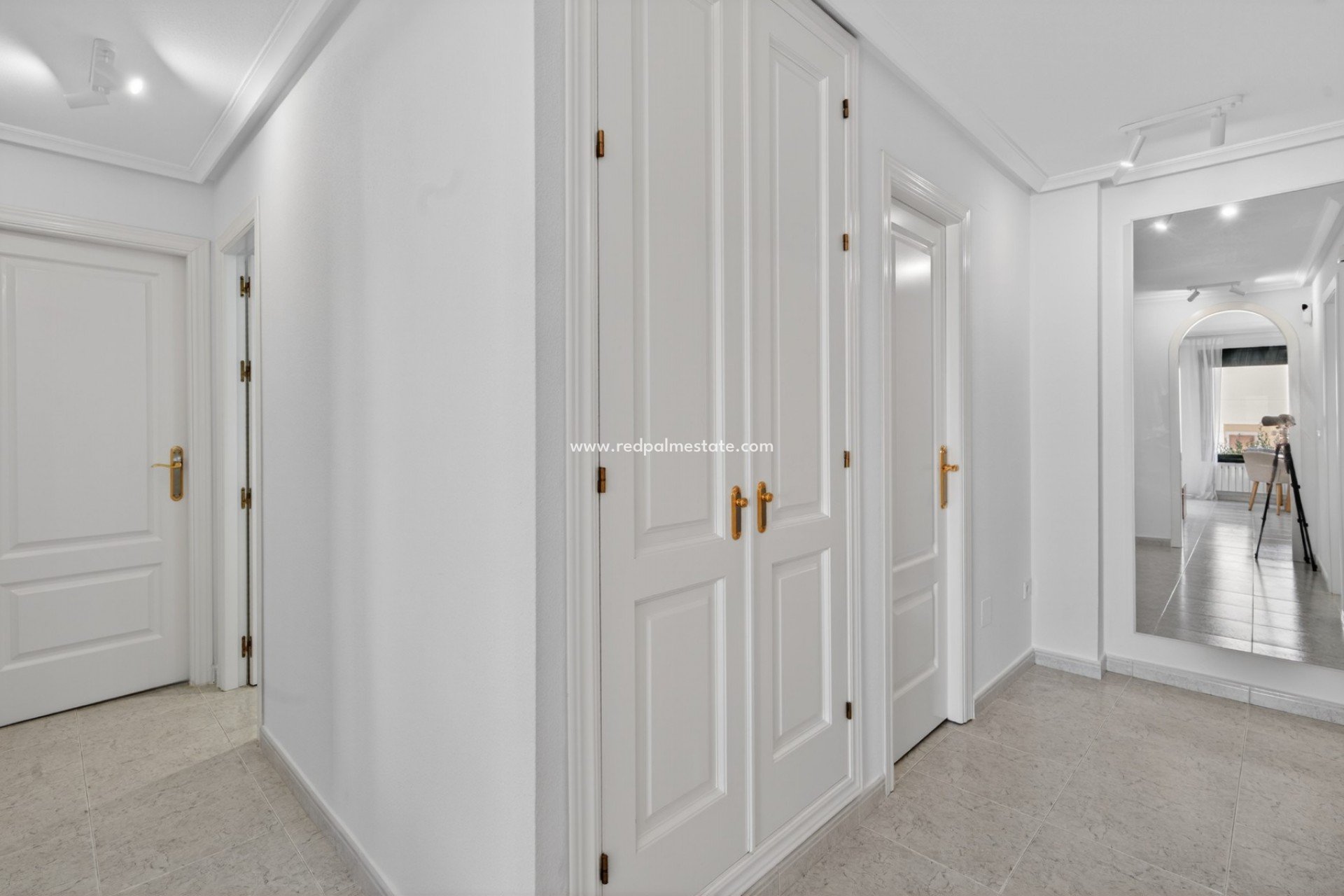 Reventa - Apartamento -
Orihuela Costa - Campoamor