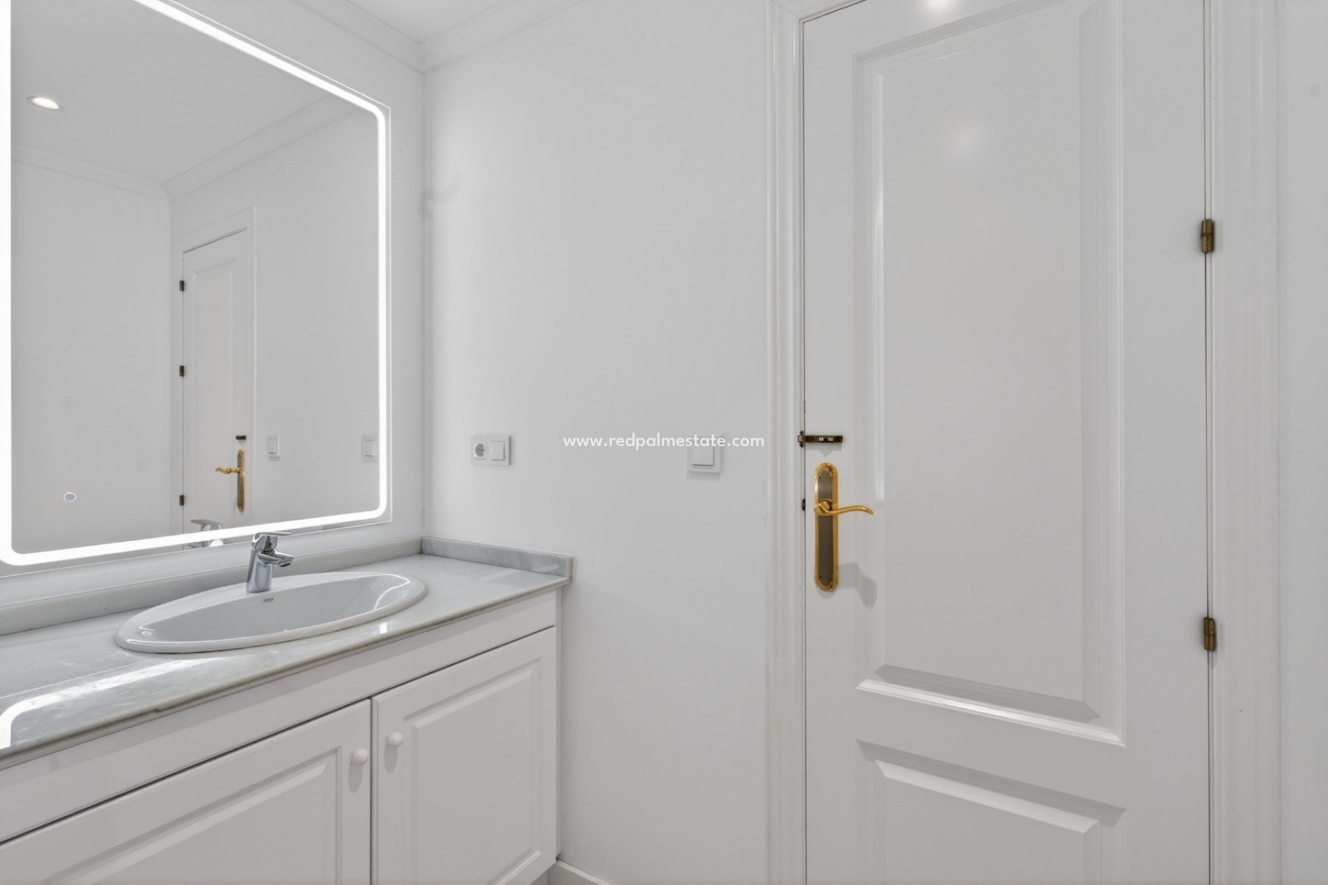 Reventa - Apartamento -
Orihuela Costa - Campoamor