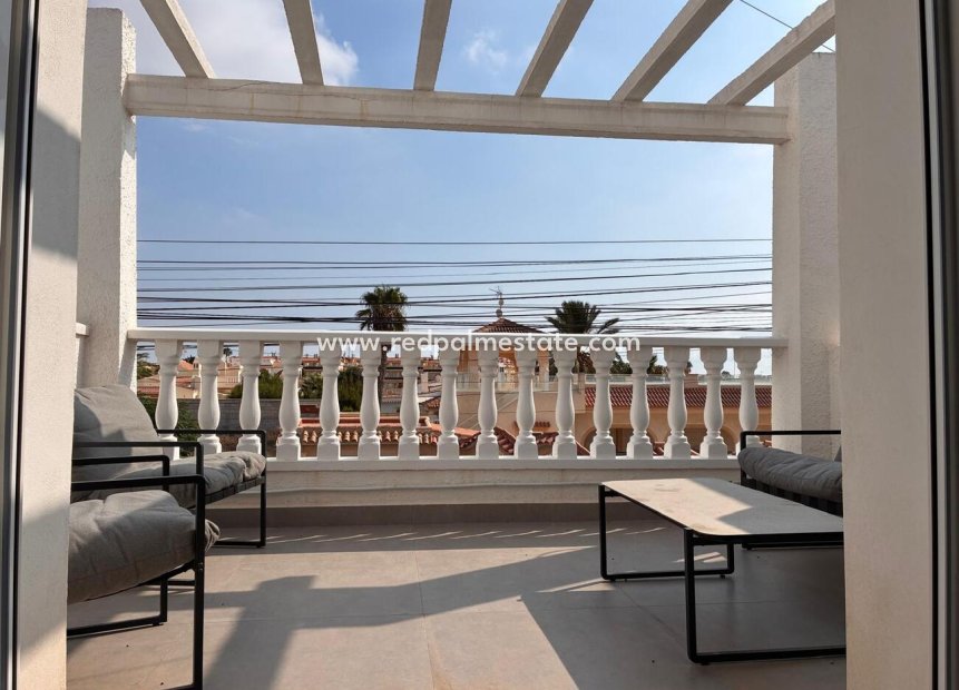 Reventa - Apartamento -
Orihuela Costa - Costa Blanca