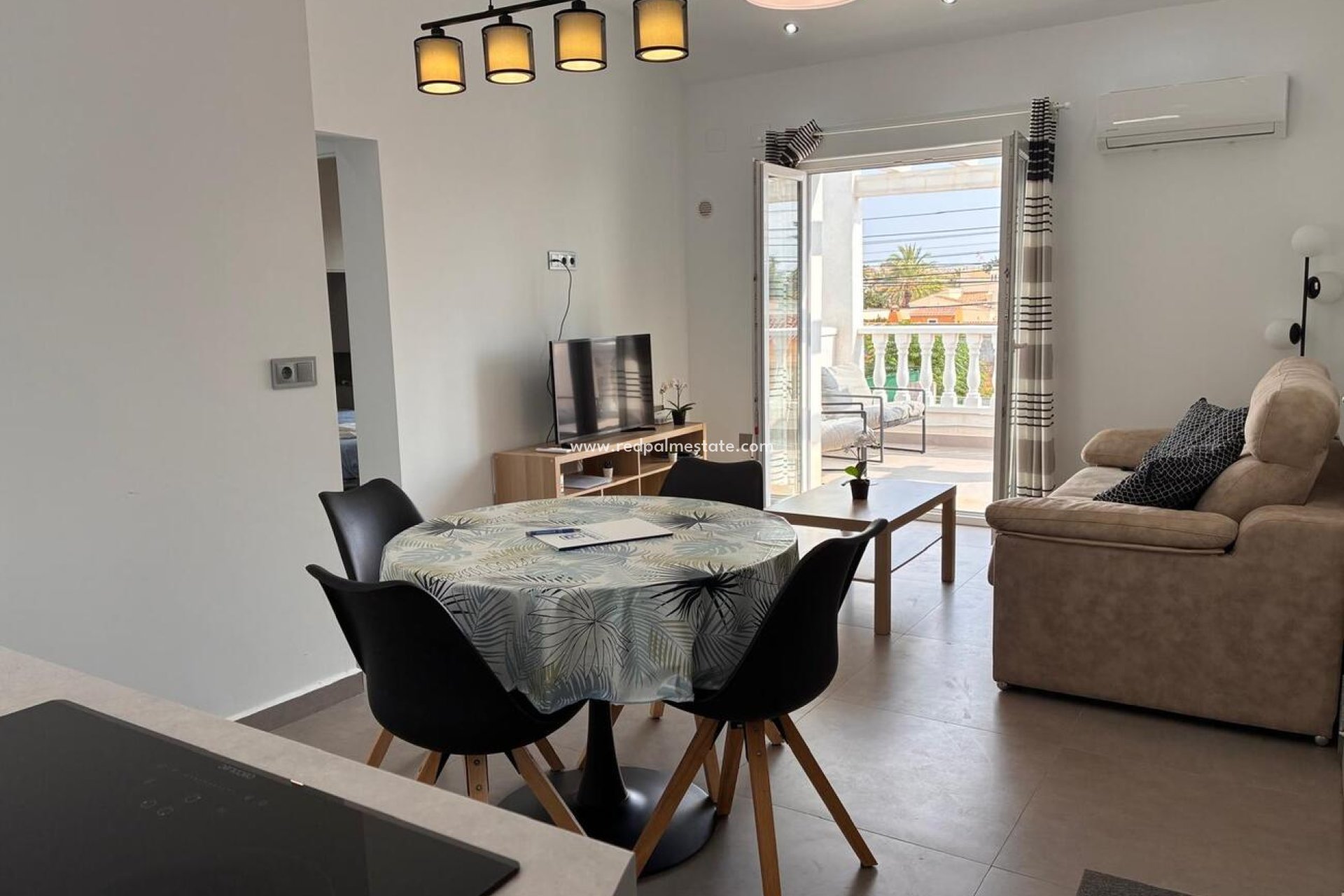 Reventa - Apartamento -
Orihuela Costa - Costa Blanca