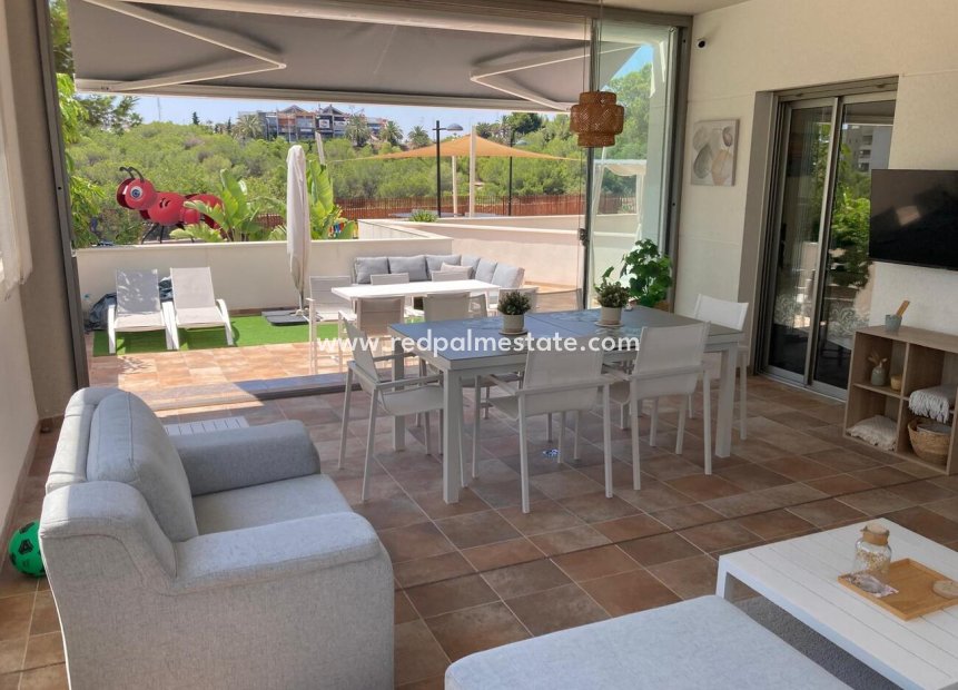 Reventa - Apartamento -
Orihuela Costa - Costa Blanca