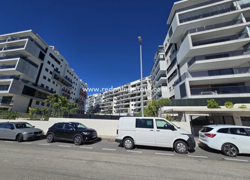 Reventa - Apartamento -
Orihuela Costa - Dehesa De Campoamor