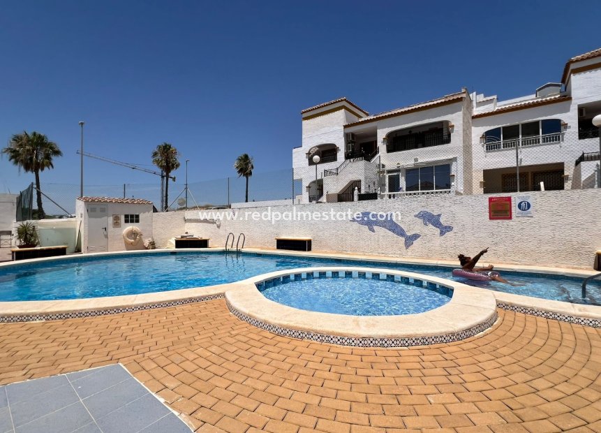 Reventa - Apartamento -
Orihuela Costa - Entre Naranjos - Vistabella Golf