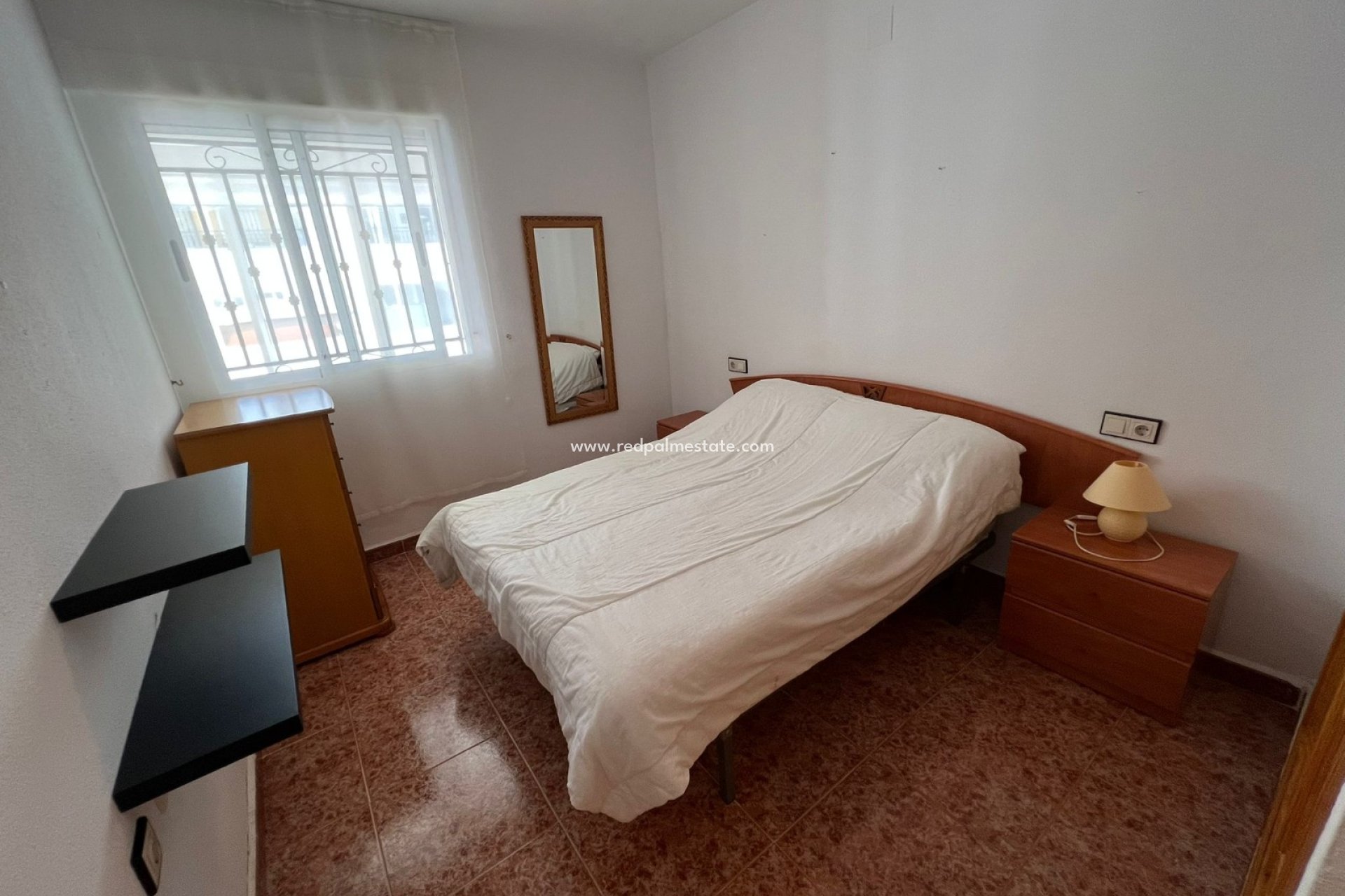 Reventa - Apartamento -
Orihuela Costa - Inland