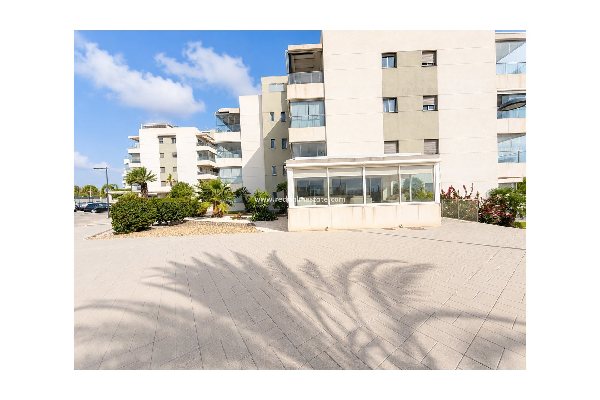 Reventa - Apartamento -
Orihuela Costa - Inland