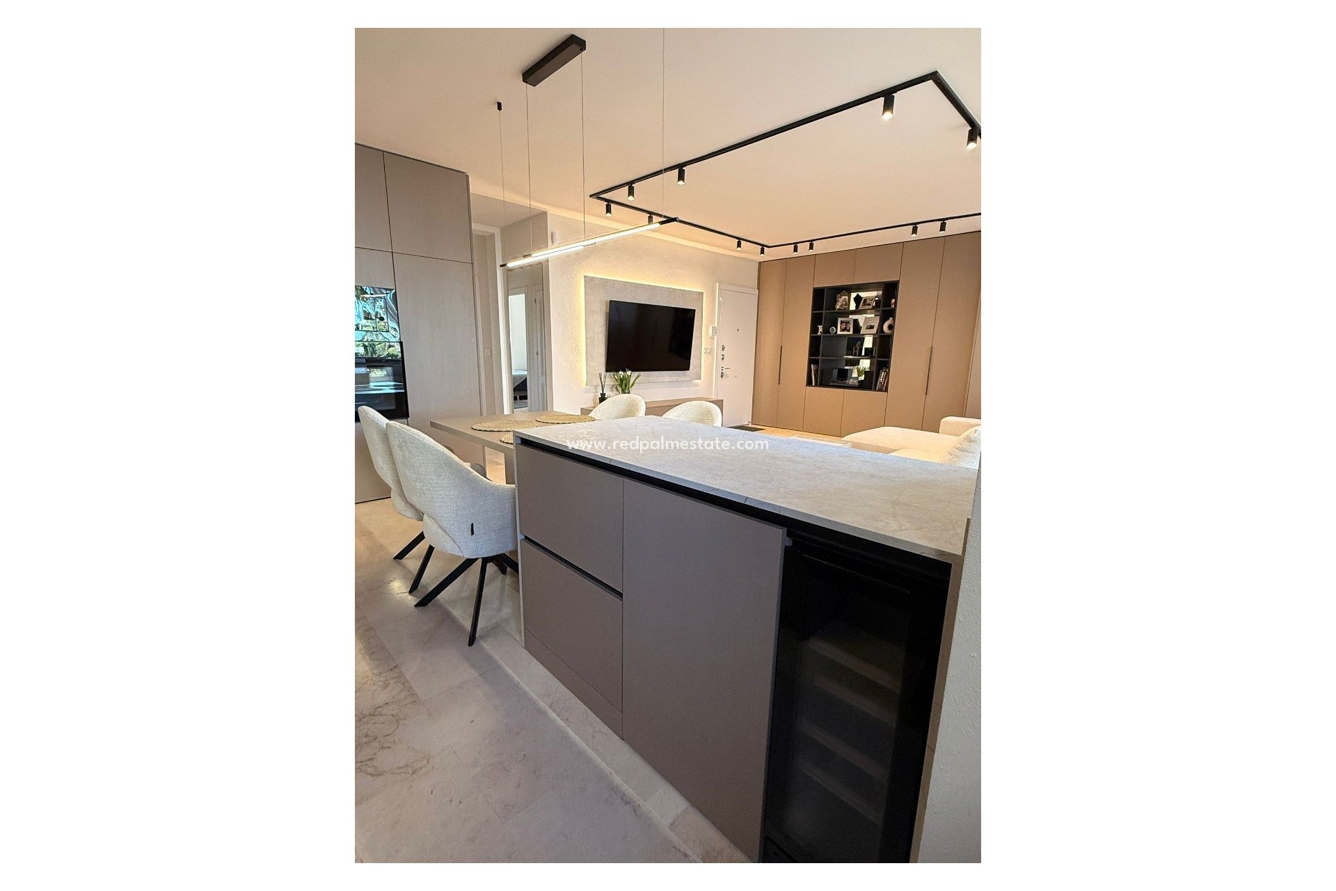 Reventa - Apartamento -
Orihuela Costa - Inland