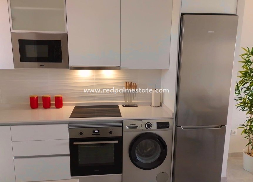 Reventa - Apartamento -
Orihuela Costa - Inland