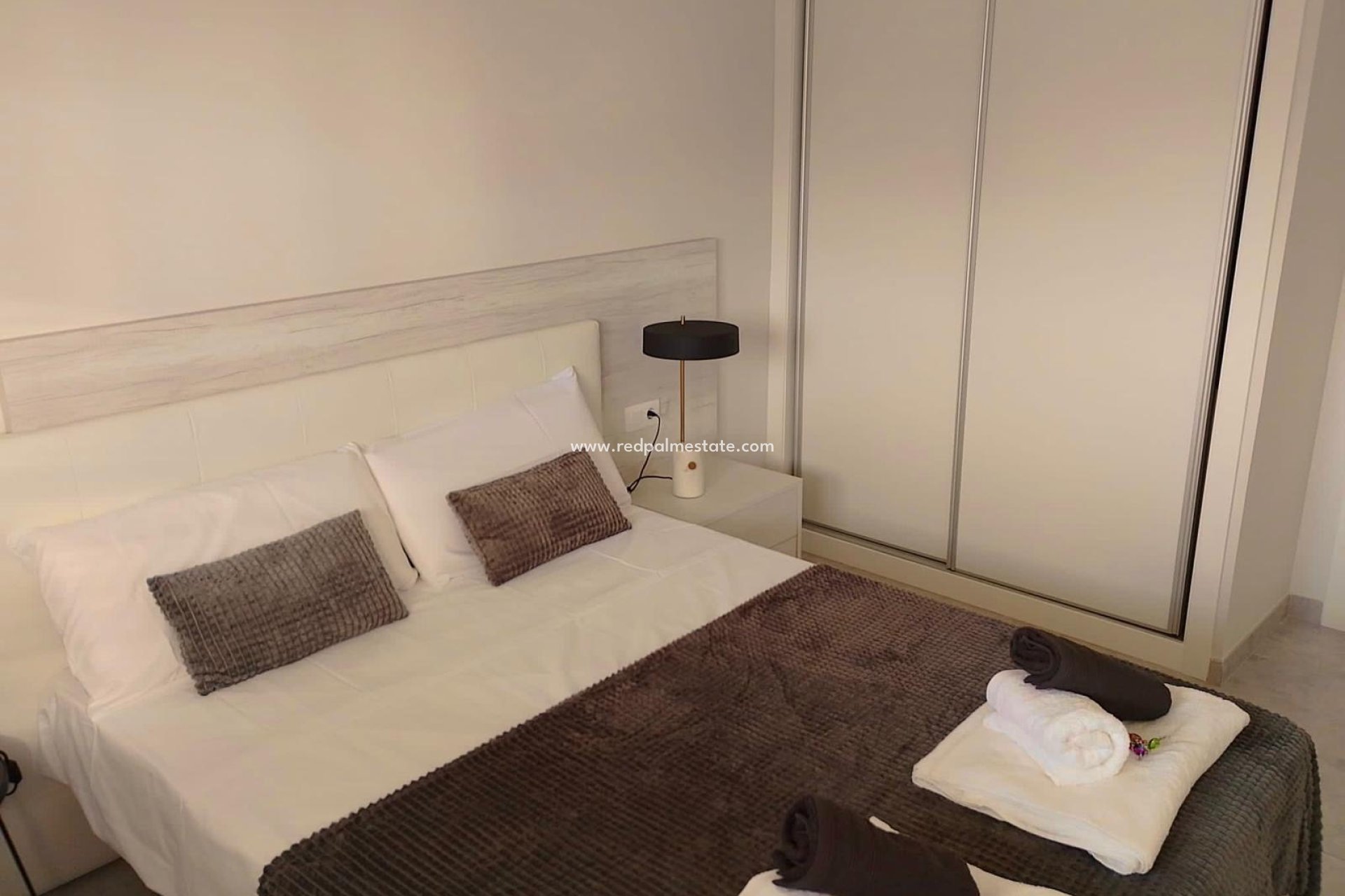 Reventa - Apartamento -
Orihuela Costa - Inland