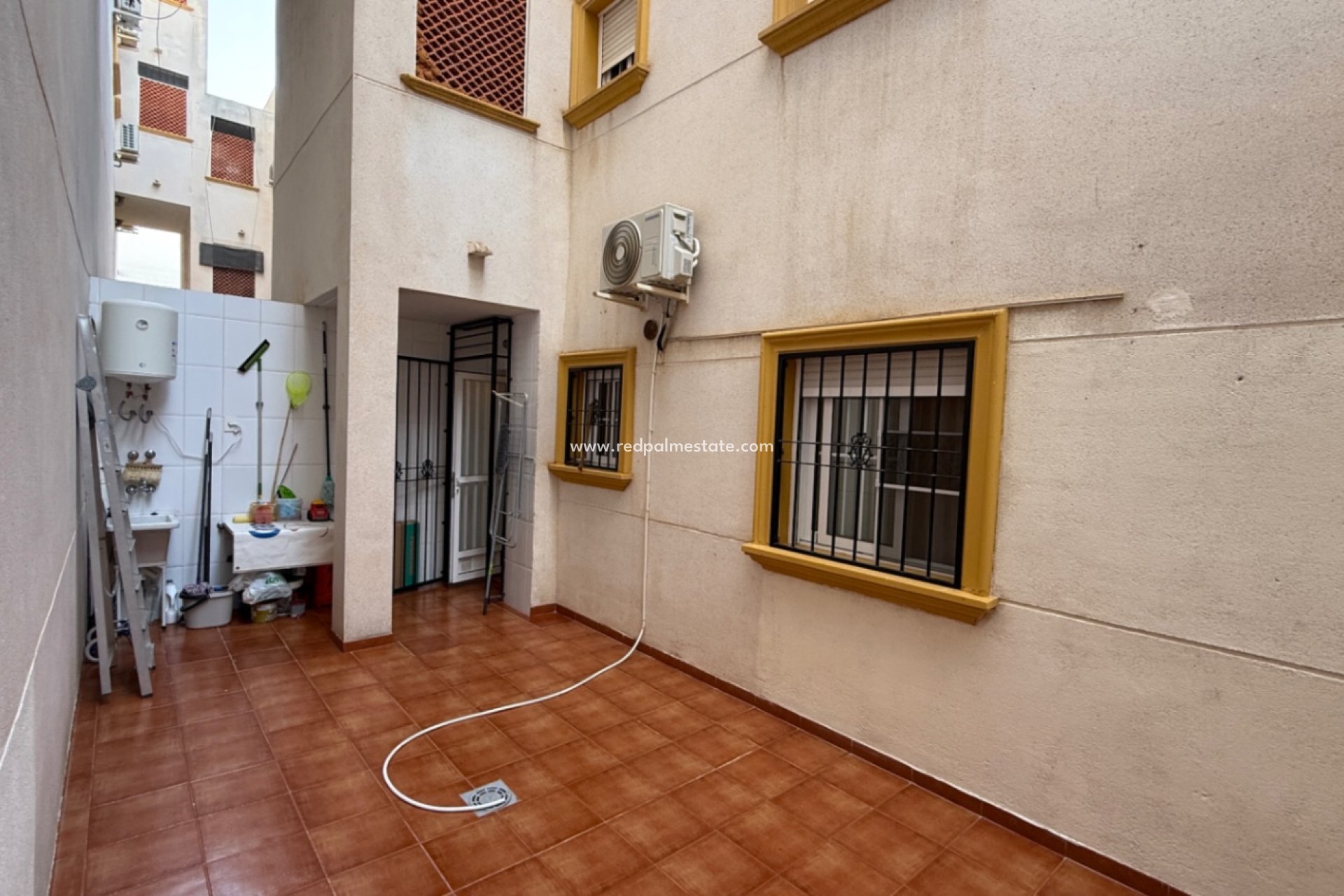 Reventa - Apartamento -
Orihuela Costa - Inland