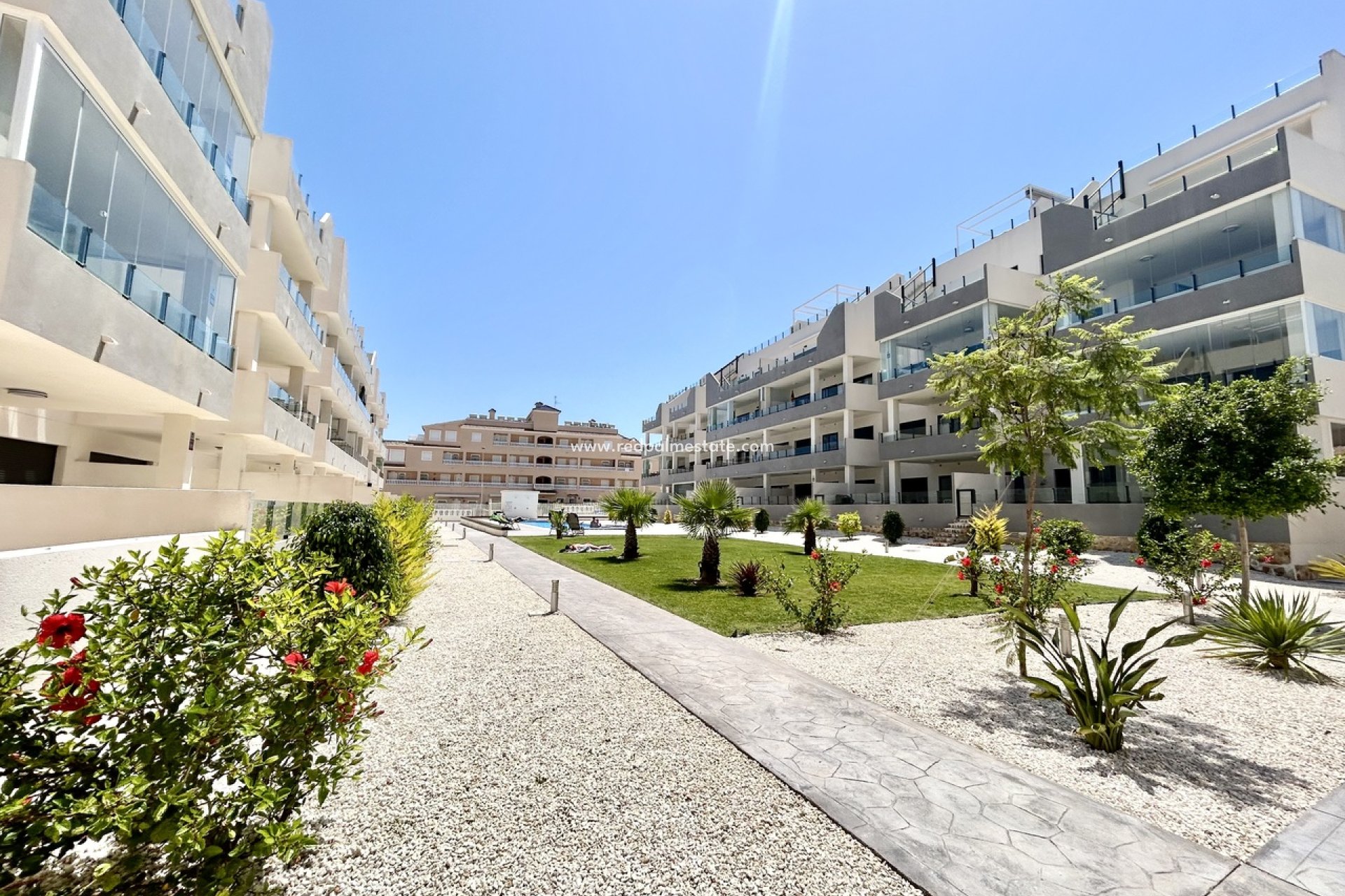 Reventa - Apartamento -
Orihuela Costa - Inland