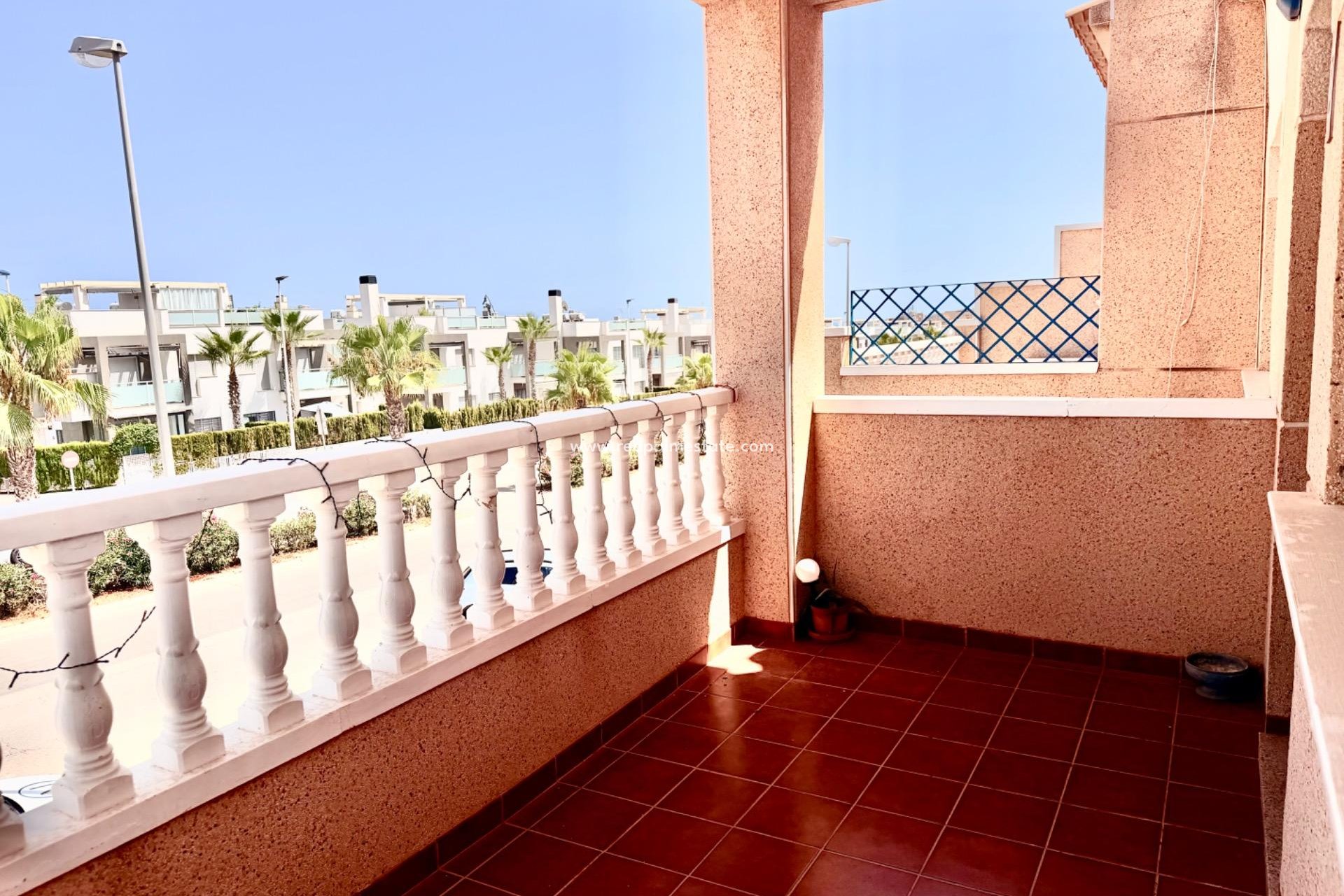 Reventa - Apartamento -
Orihuela Costa - La Ciñuelica - Villa Rosa