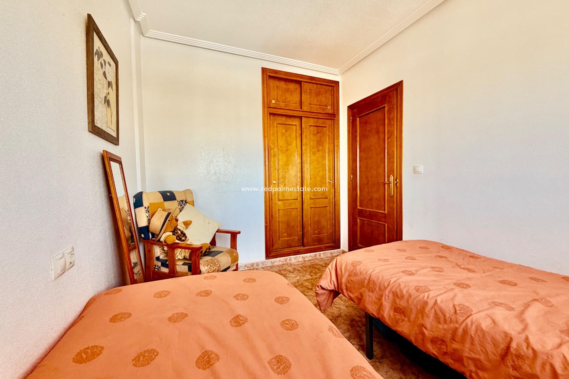 Reventa - Apartamento -
Orihuela Costa - La Ciñuelica - Villa Rosa