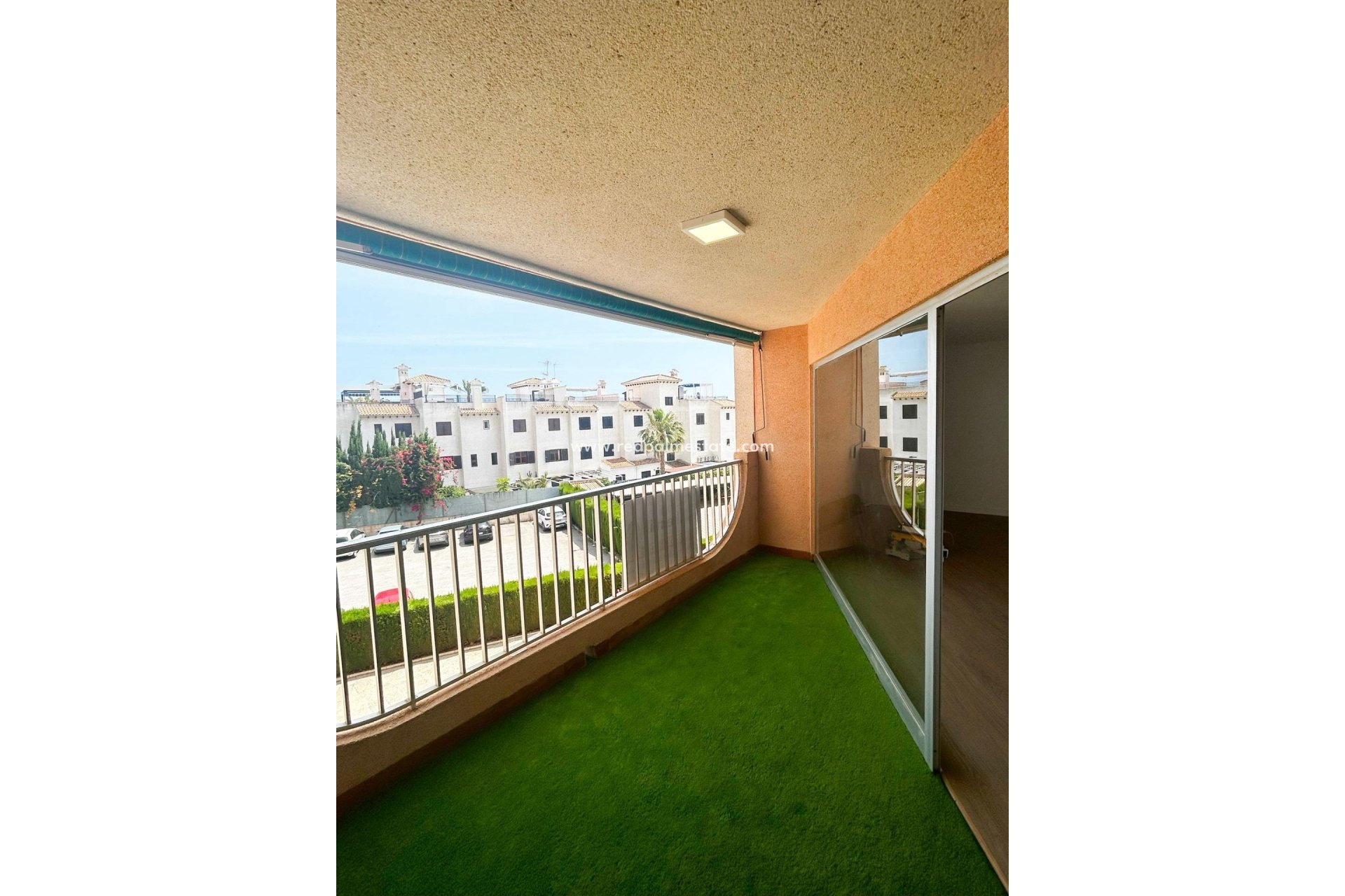 Reventa - Apartamento -
Orihuela Costa - La Regia