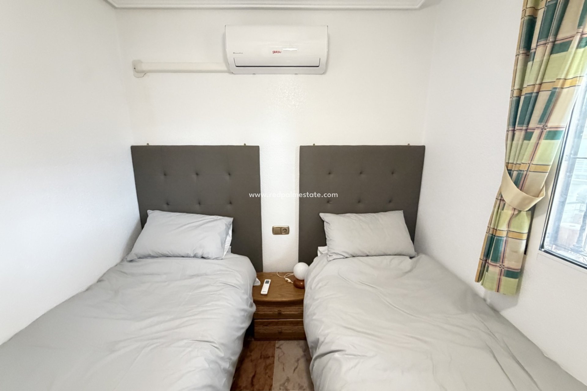 Reventa - Apartamento -
Orihuela Costa - La Zenia