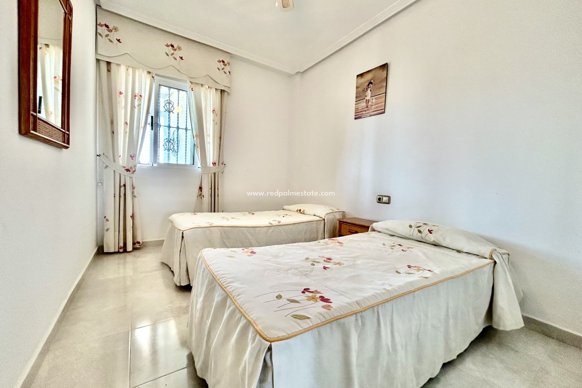 Reventa - Apartamento -
Orihuela Costa - La Zenia