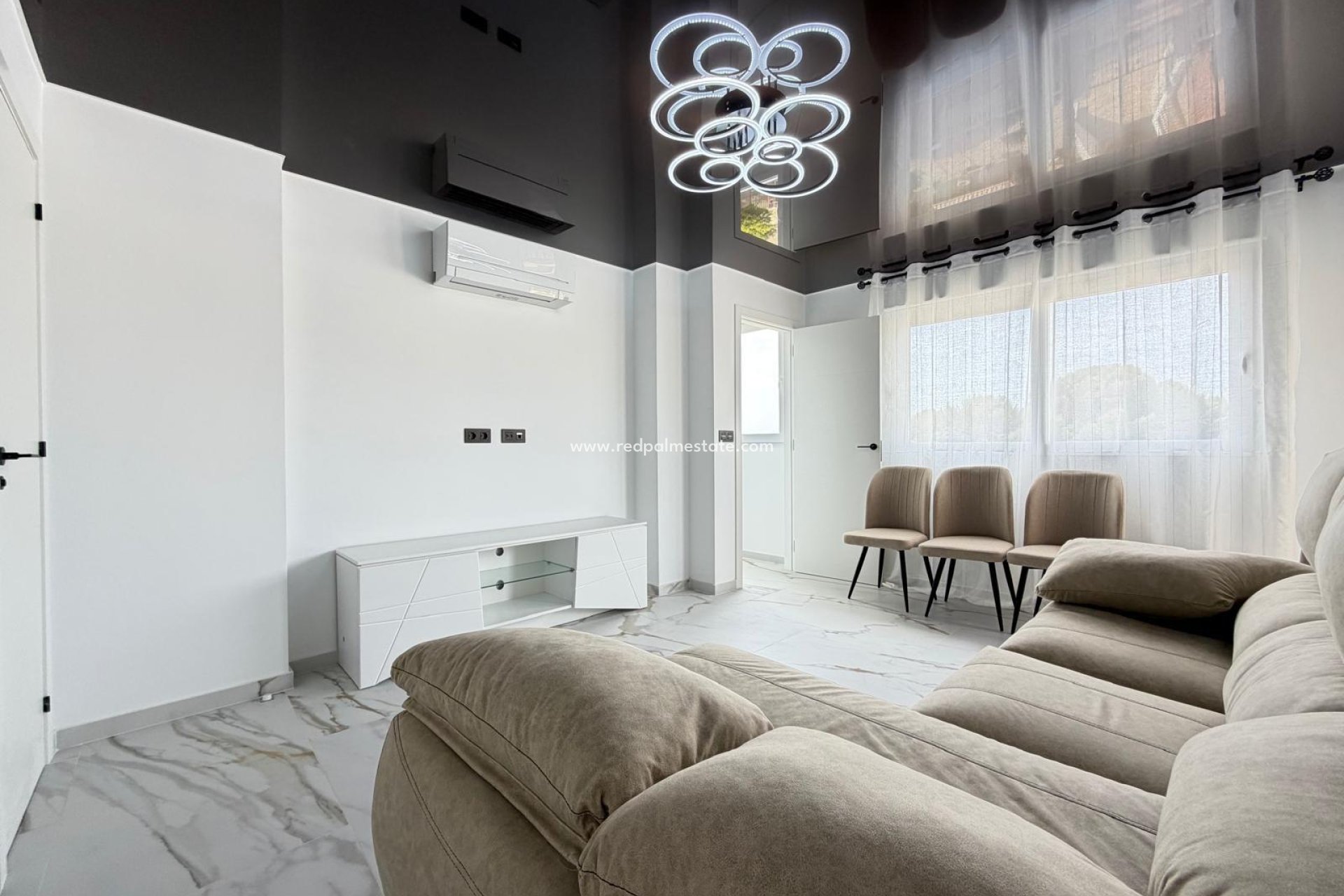 Reventa - Apartamento -
Orihuela Costa - La Zenia