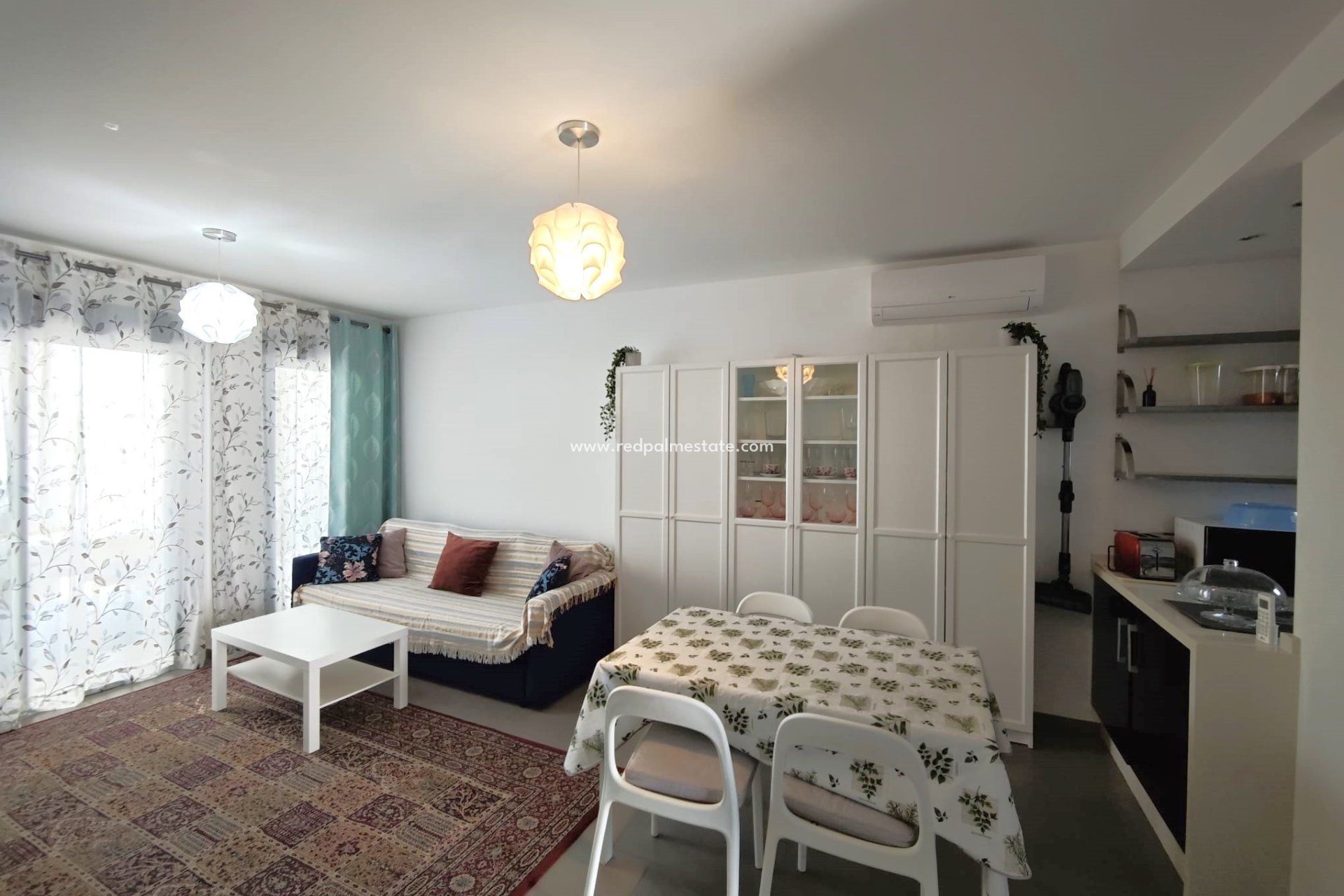 Reventa - Apartamento -
Orihuela Costa - La Zenia