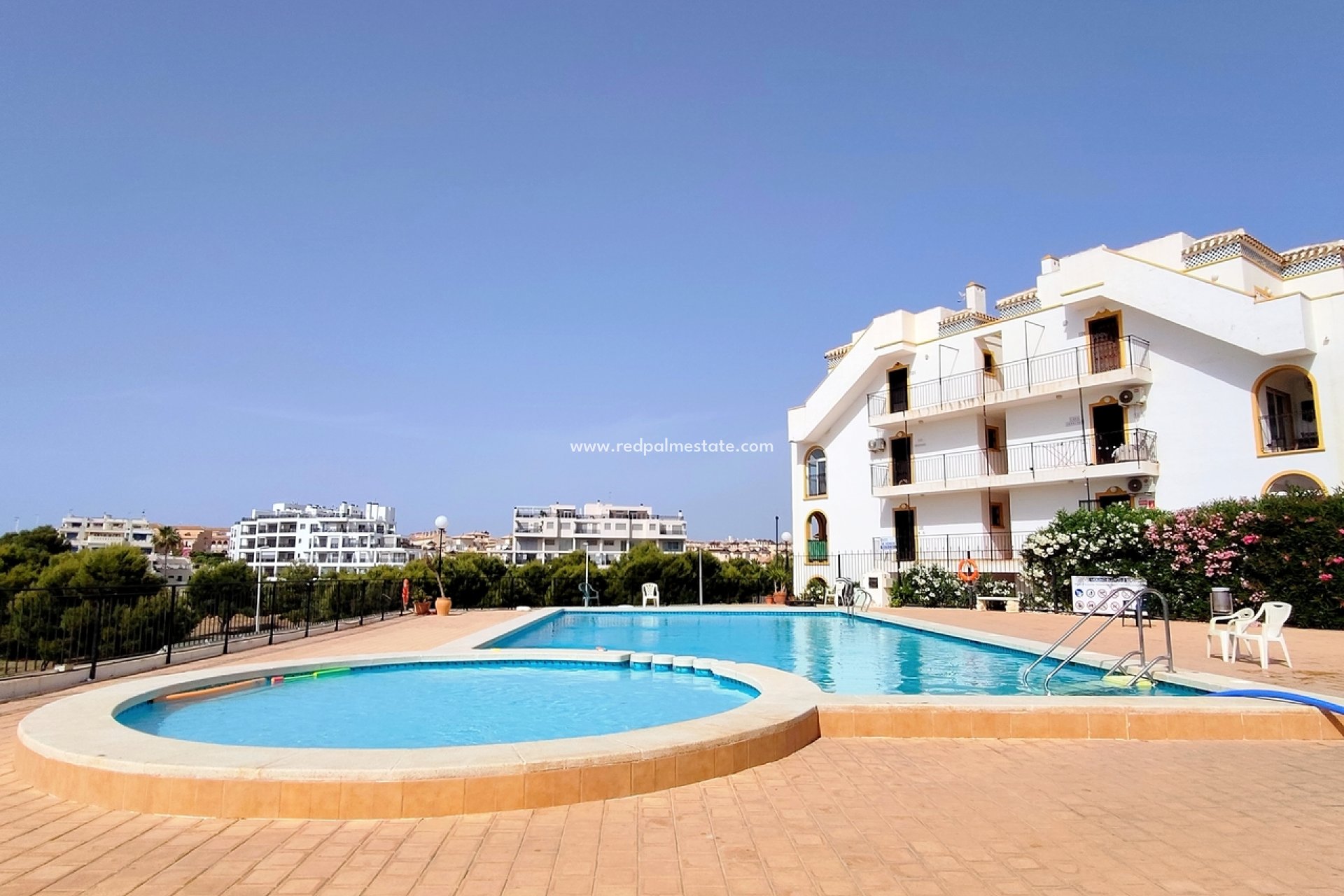 Reventa - Apartamento -
Orihuela Costa - La Zenia