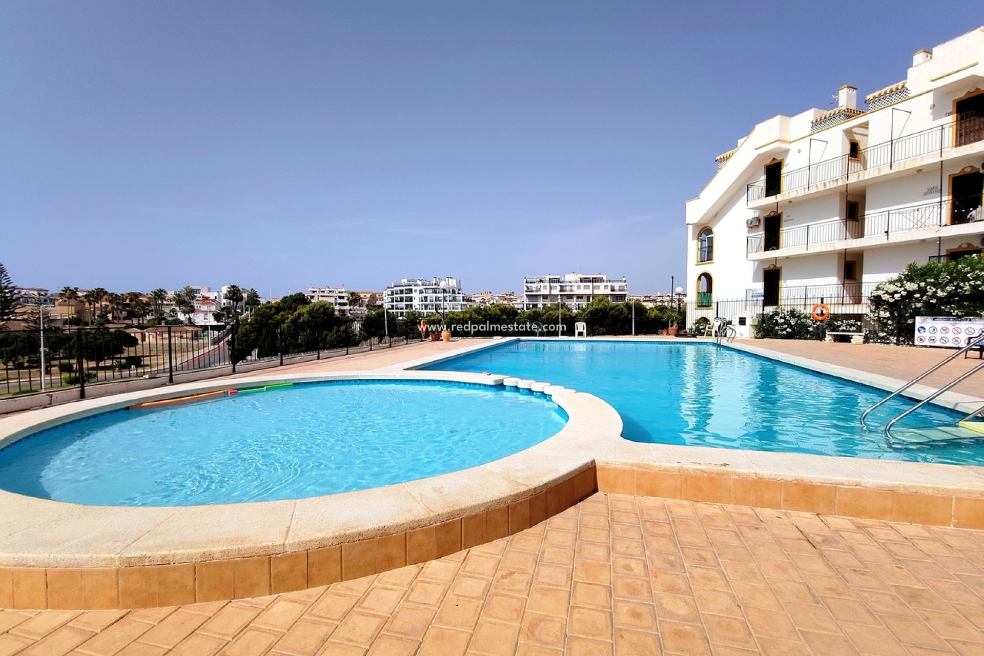 Reventa - Apartamento -
Orihuela Costa - La Zenia