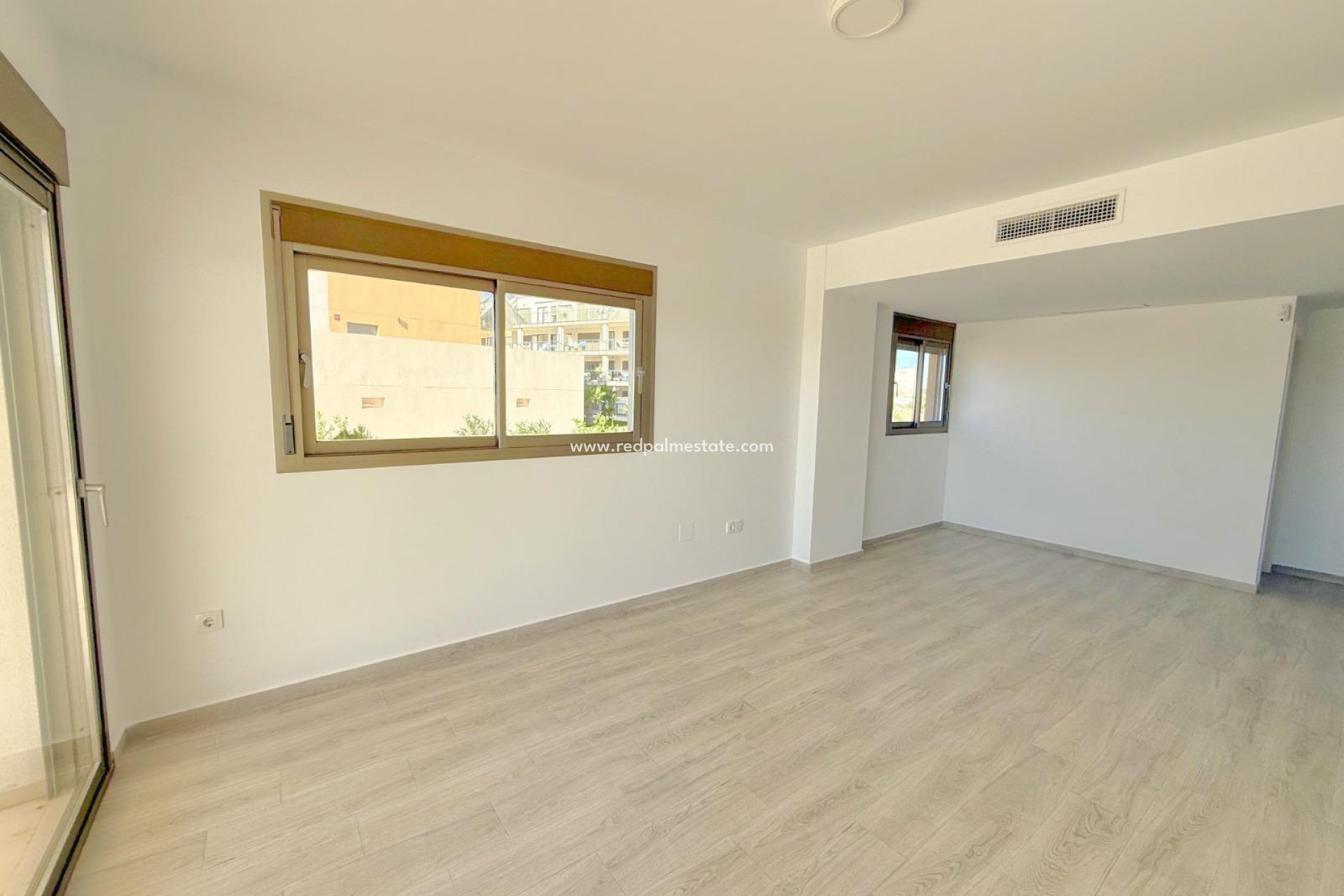 Reventa - Apartamento -
Orihuela Costa - La Zenia
