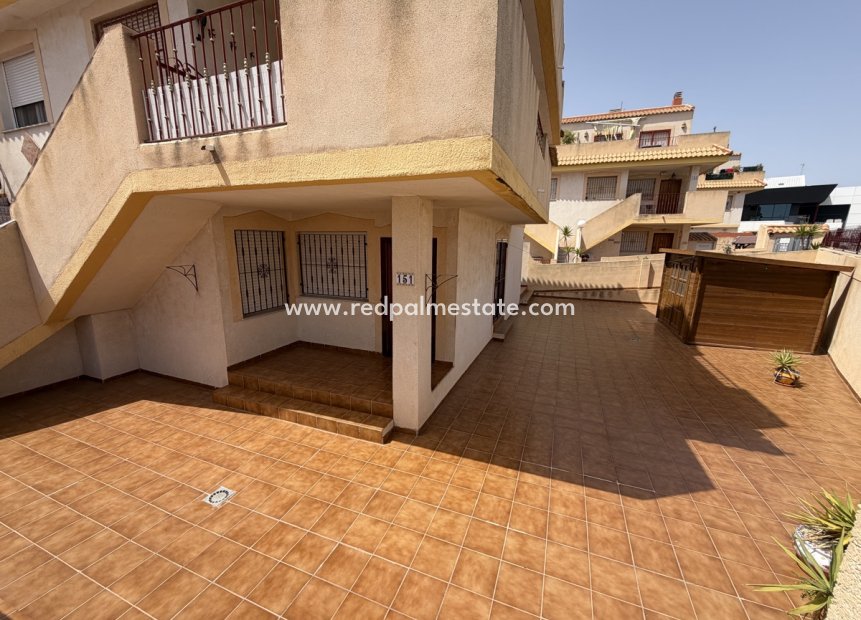 Reventa - Apartamento -
Orihuela Costa - La Zenia