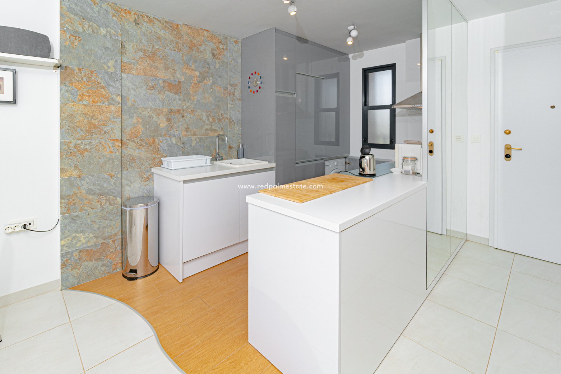 Reventa - Apartamento -
Orihuela Costa - La Zenia