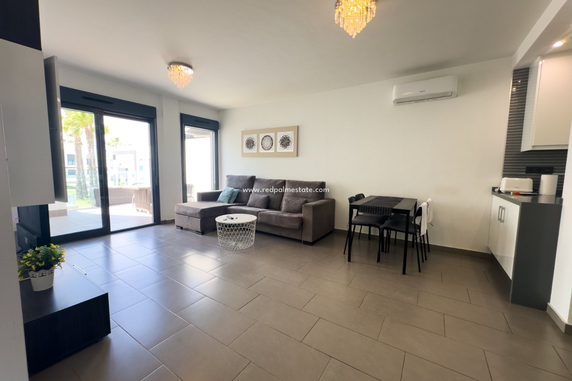 Reventa - Apartamento -
Orihuela Costa - La Zenia
