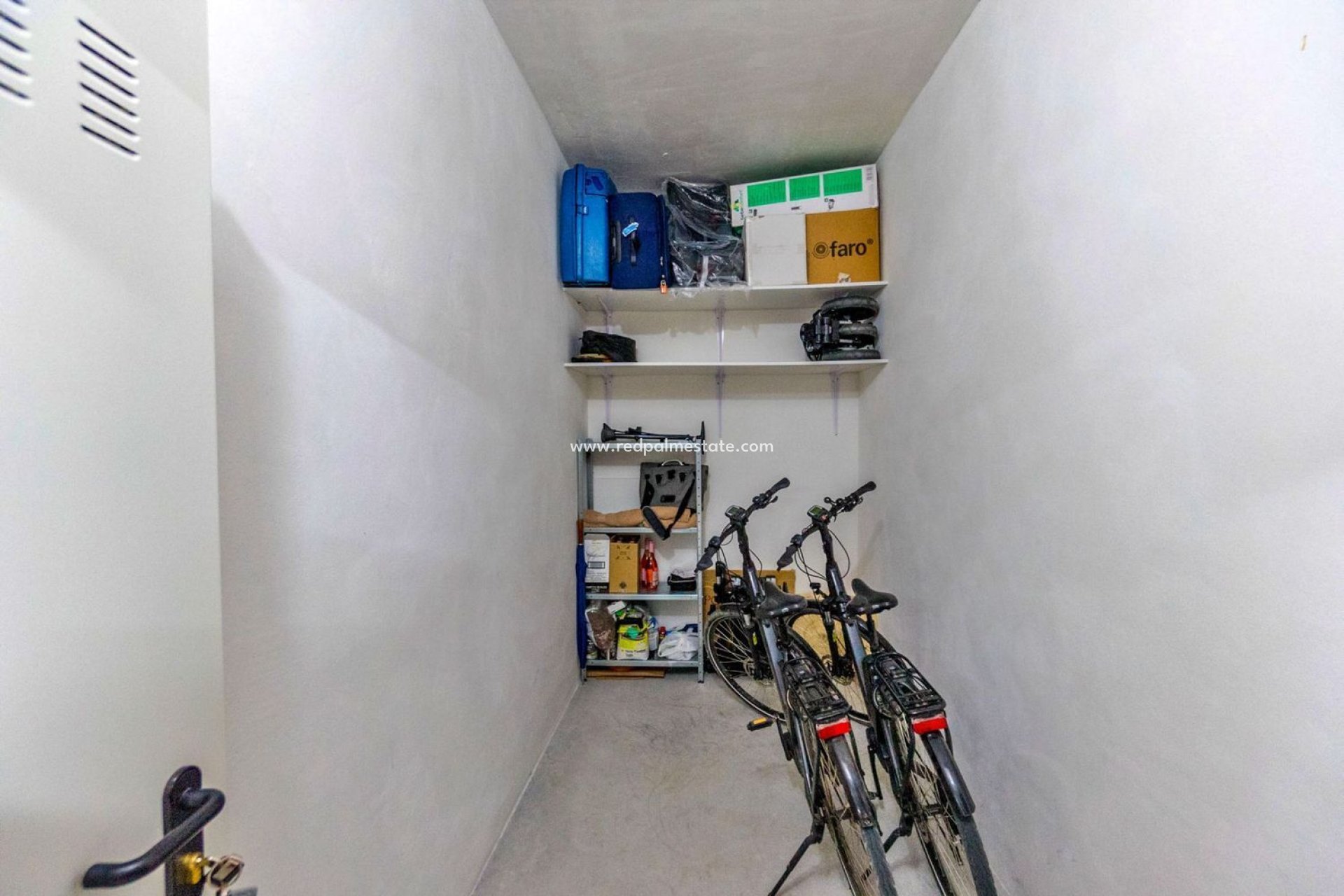 Reventa - Apartamento -
Orihuela Costa - Las Colinas Golf