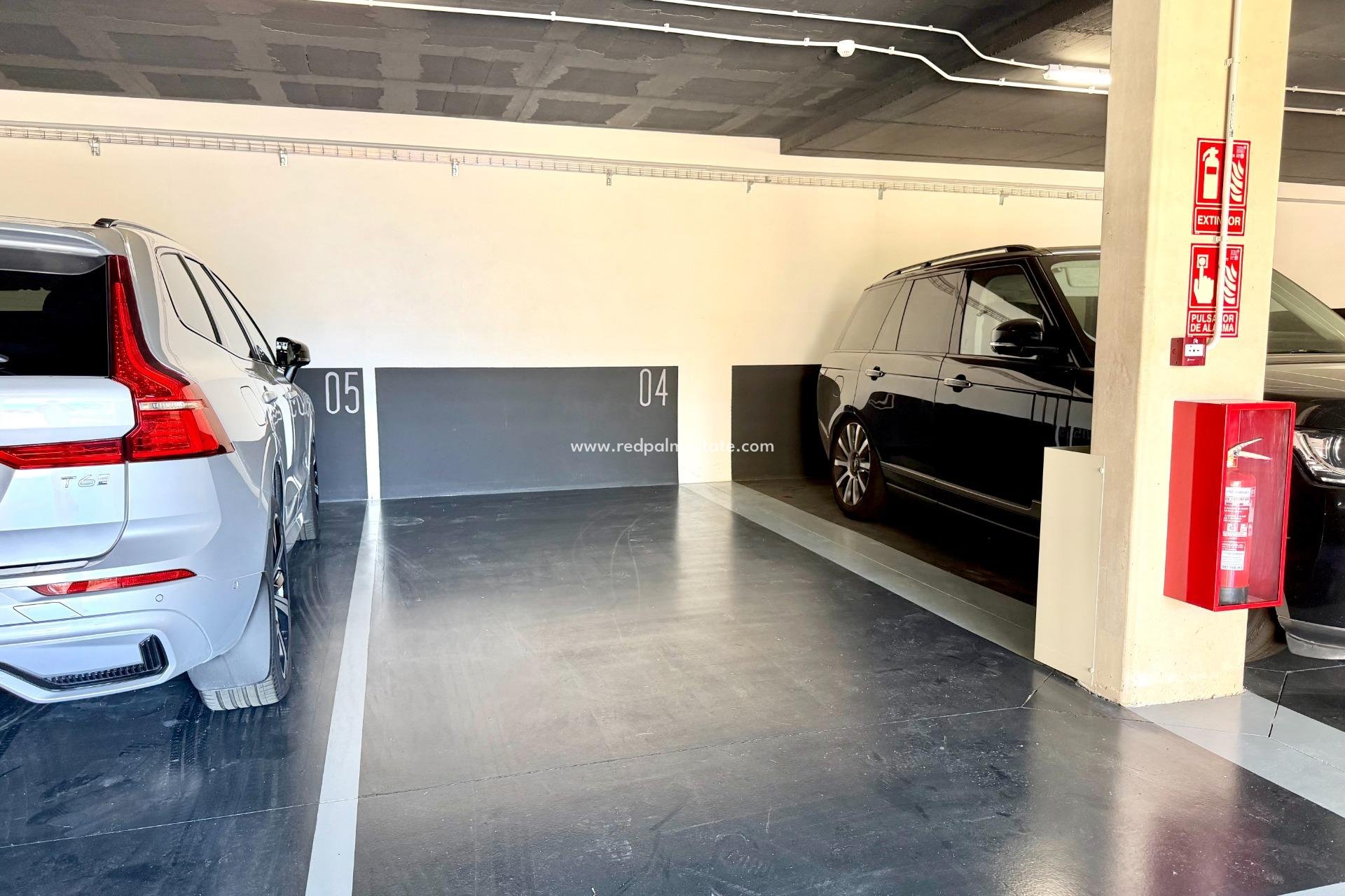 Reventa - Apartamento -
Orihuela Costa - Las Colinas Golf