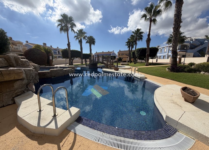 Reventa - Apartamento -
Orihuela Costa - Lomas de Cabo Roig