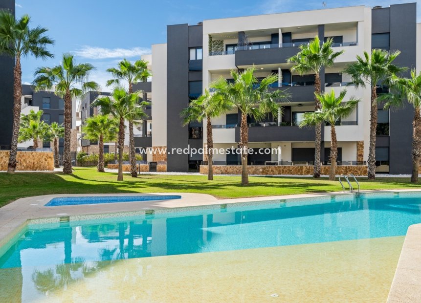Reventa - Apartamento -
Orihuela Costa - Los altos