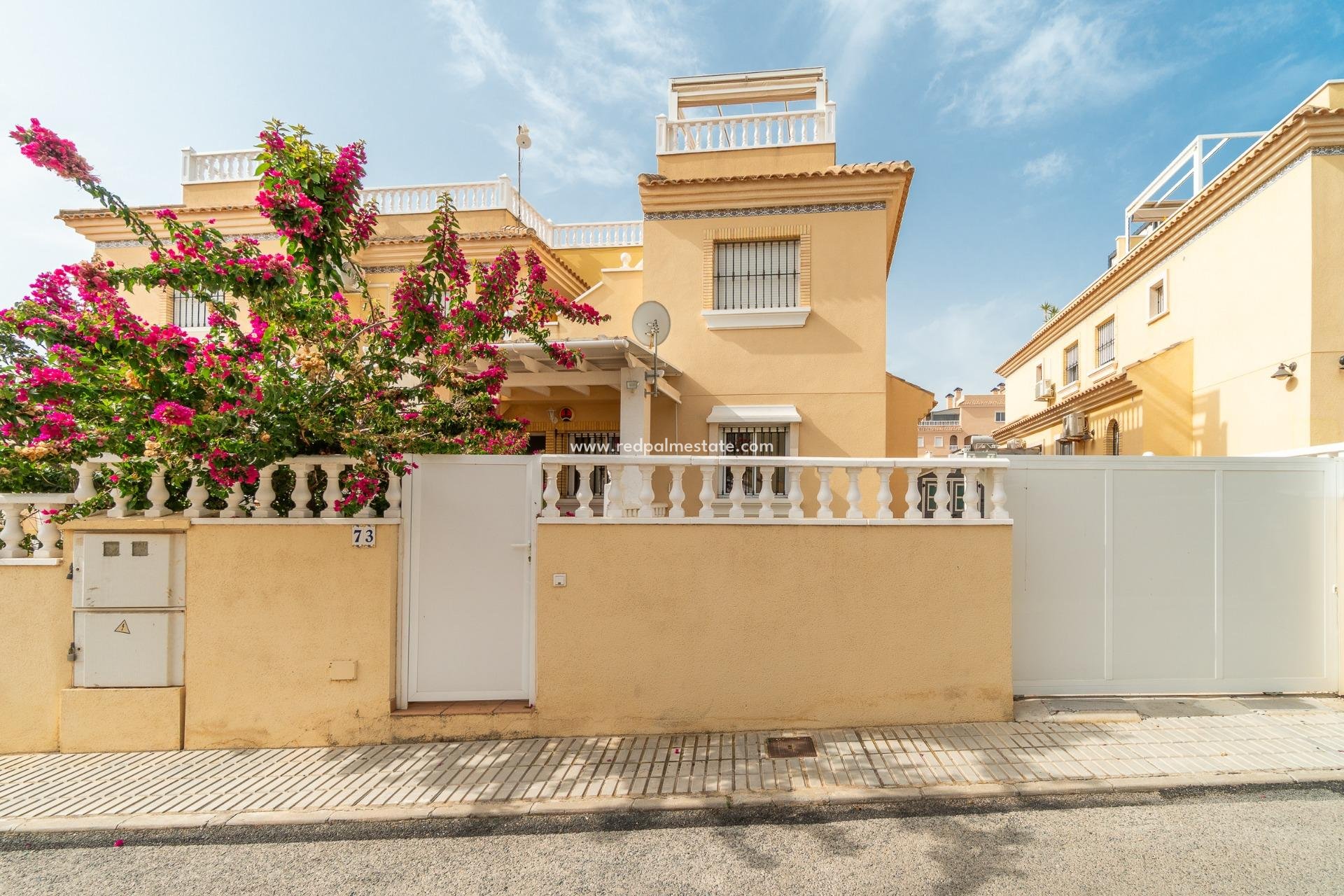 Reventa - Apartamento -
Orihuela Costa - Los Dolses