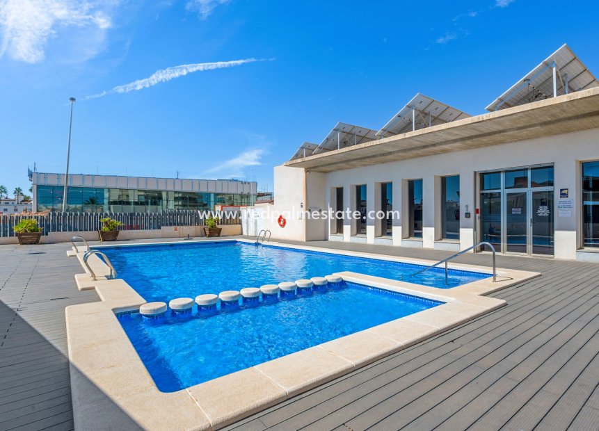 Reventa - Apartamento -
Orihuela Costa - Los Dolses