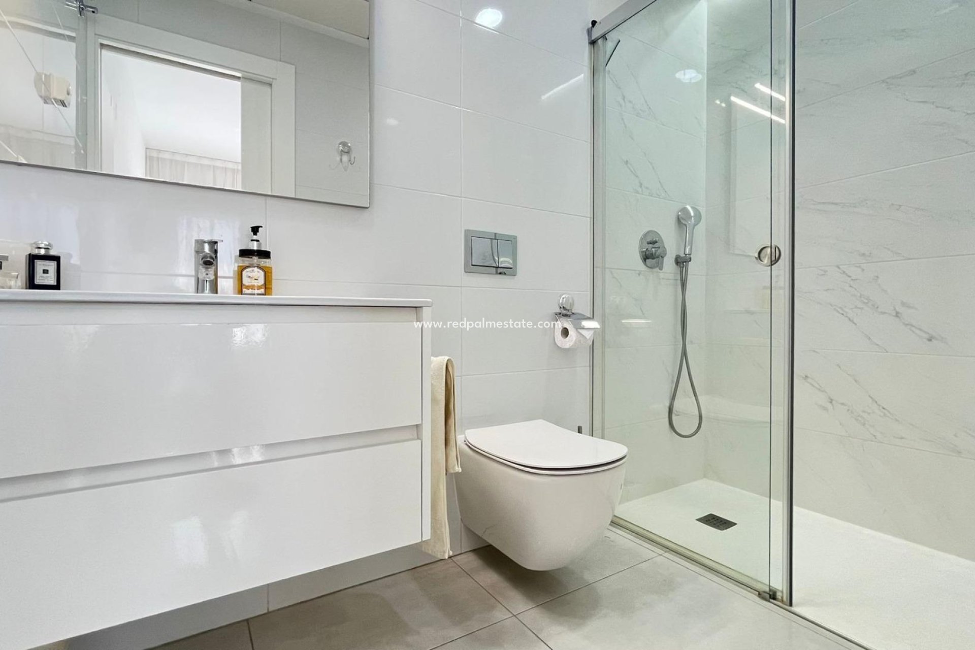 Reventa - Apartamento -
Orihuela Costa - Los Dolses